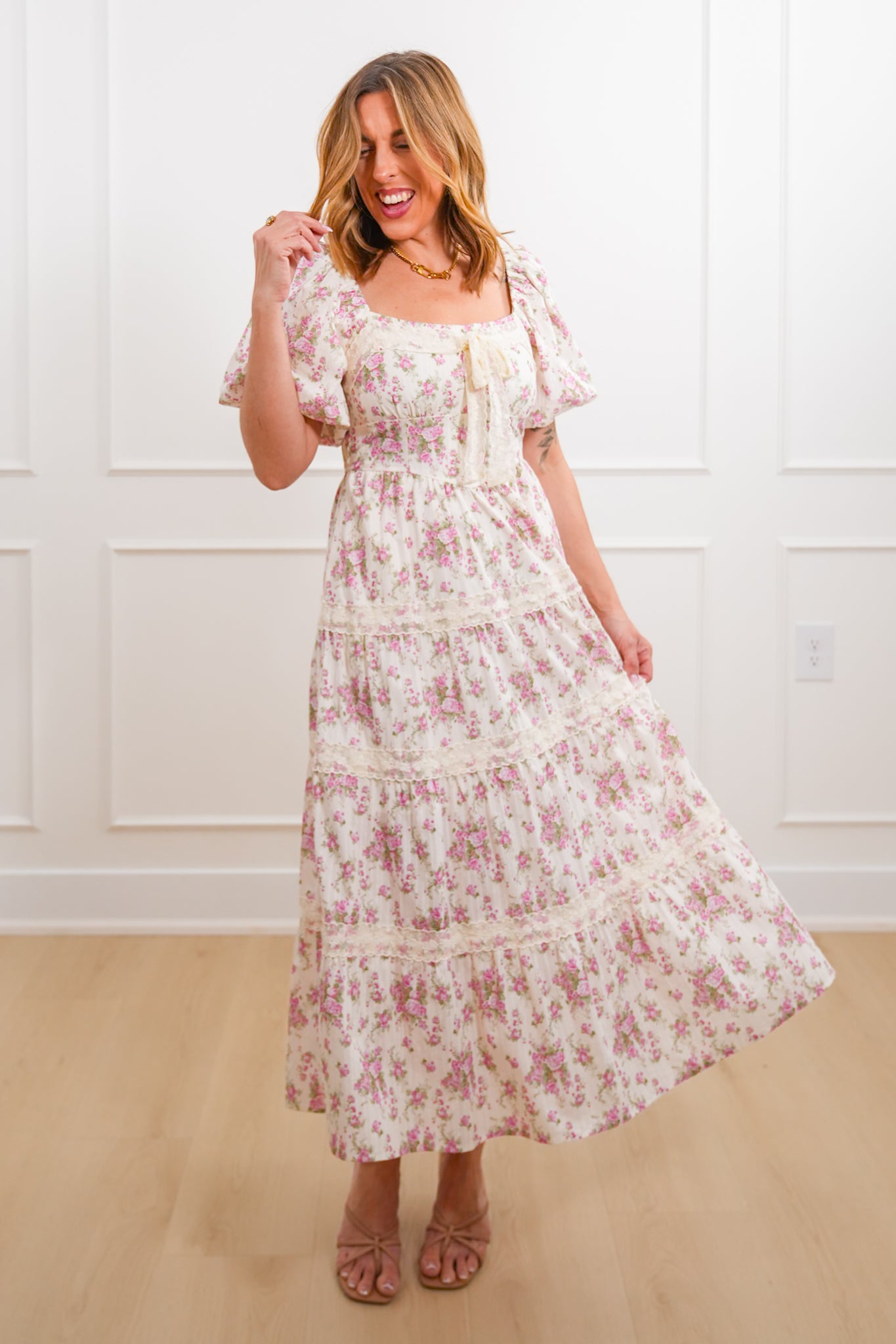 Floral Print Short Bubble Sleeve Tiered Midi Dress – Freckled Poppy