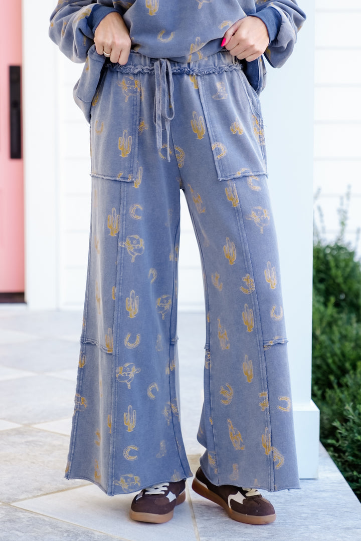 Western Print Elastic Waist Wide Leg Pants