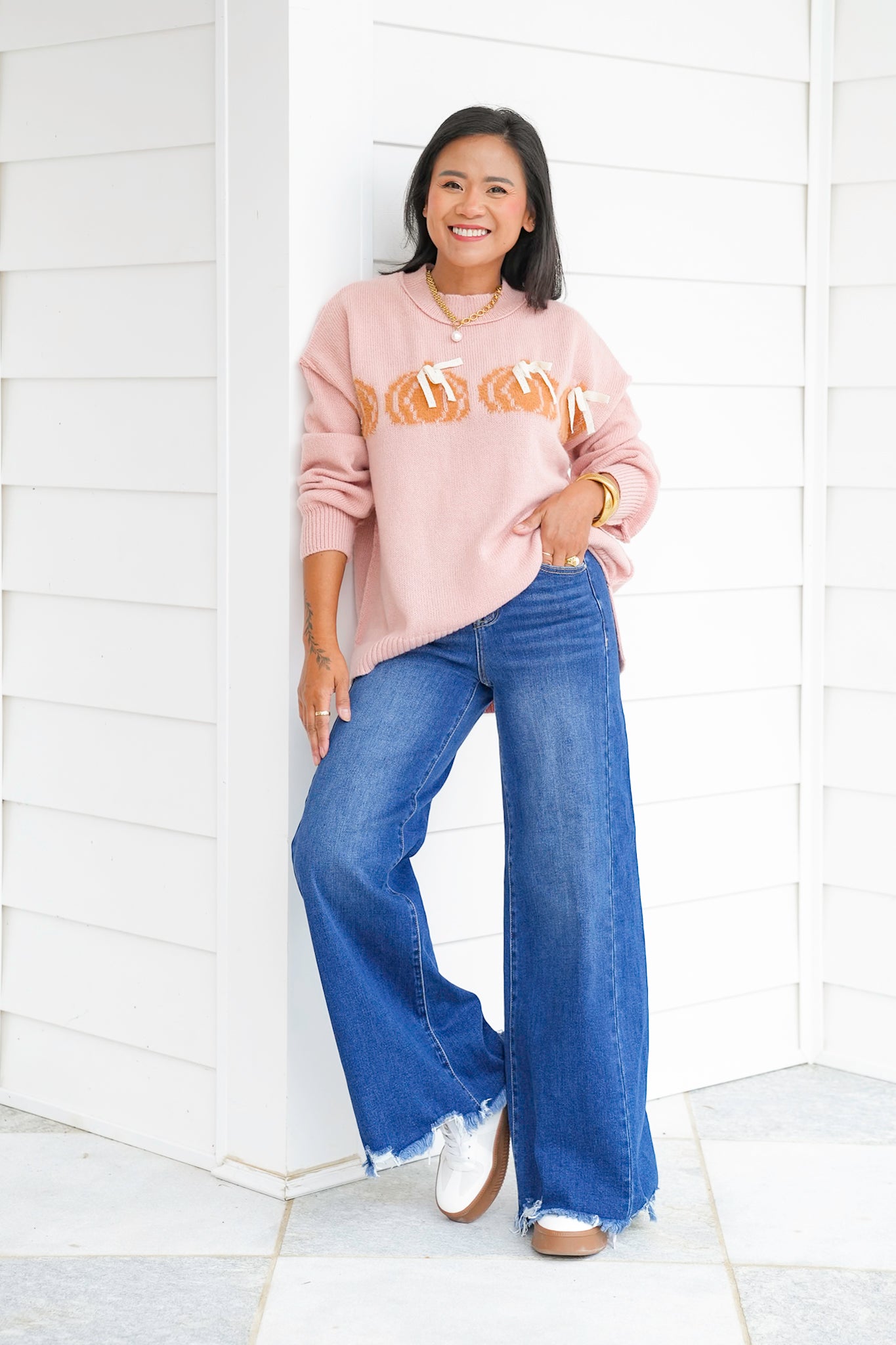 Long Sleeve Pumpkin Sweater with Lace Bows