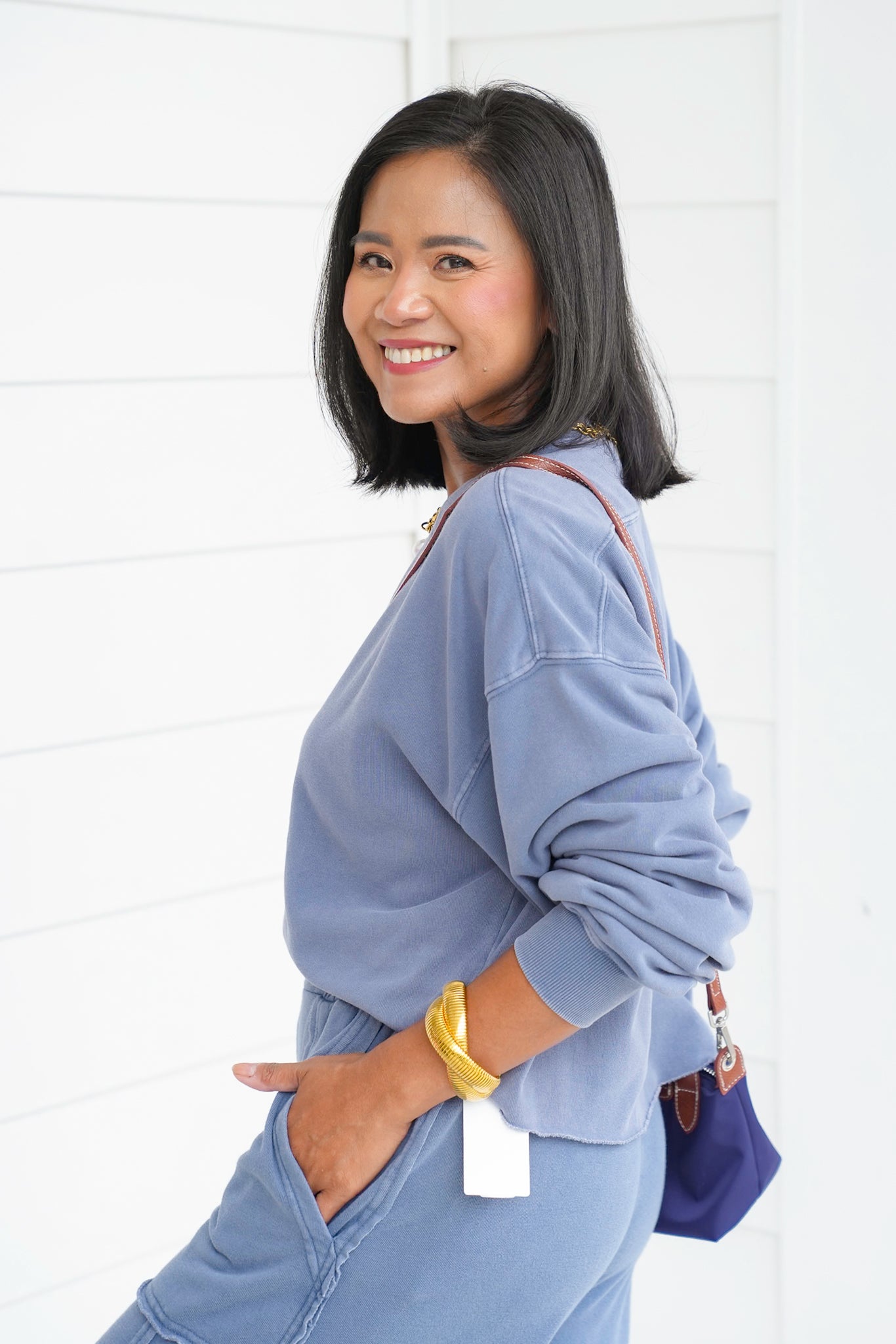 Long Sleeve Crew Neck Cropped Sweatshirt
