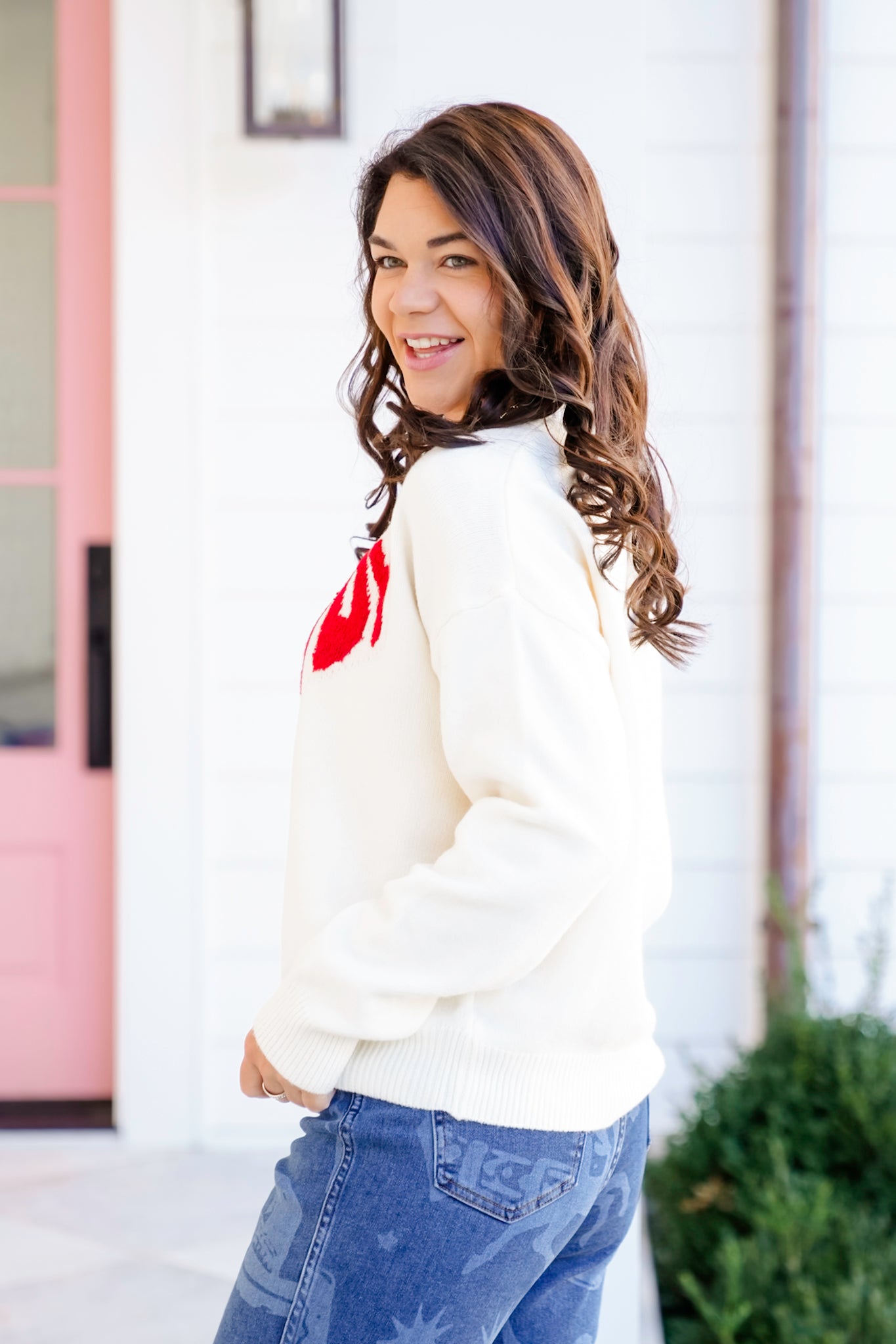 Long Sleeve "Howdy" Pullover Sweater