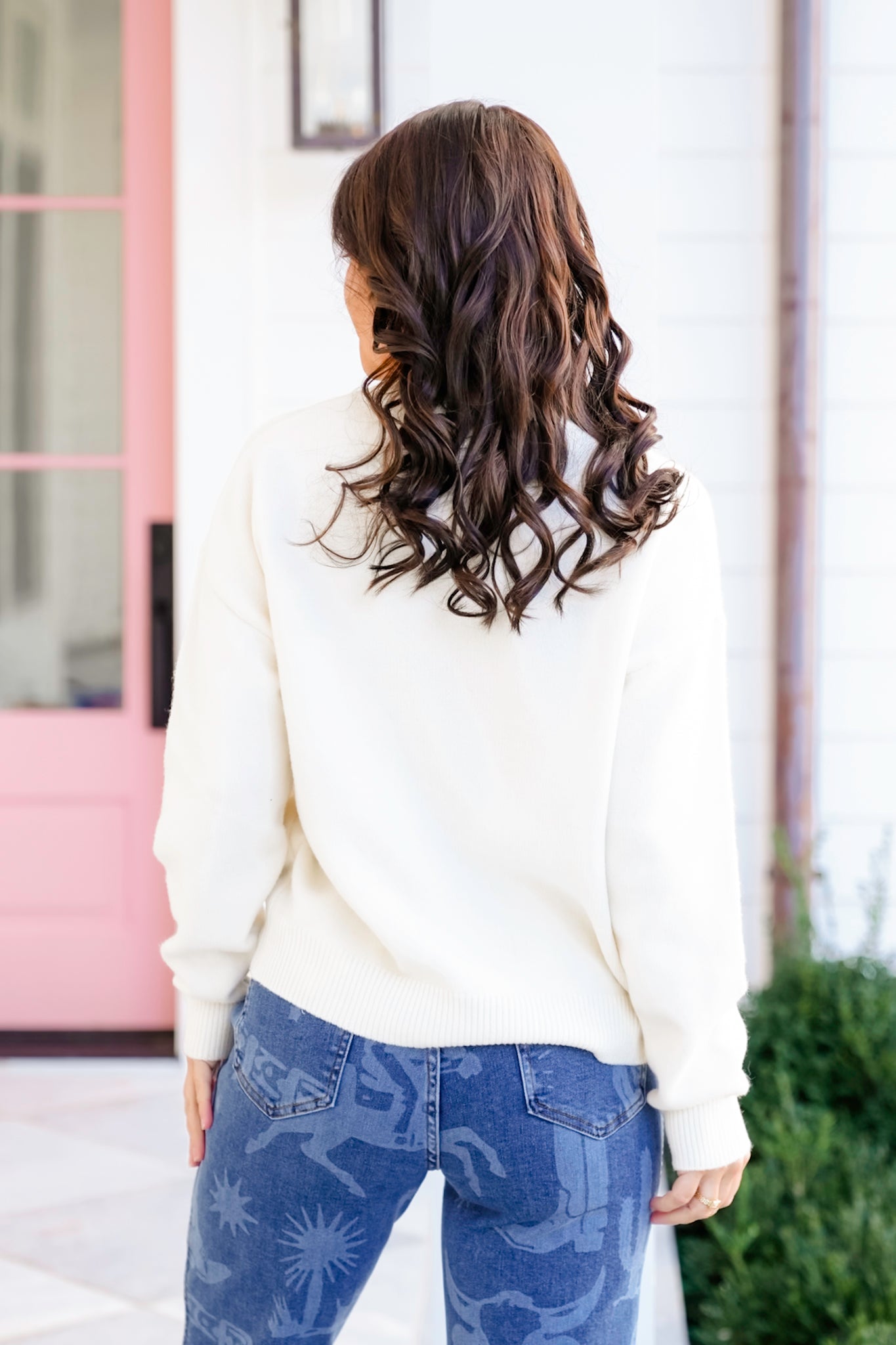 Long Sleeve "Howdy" Pullover Sweater