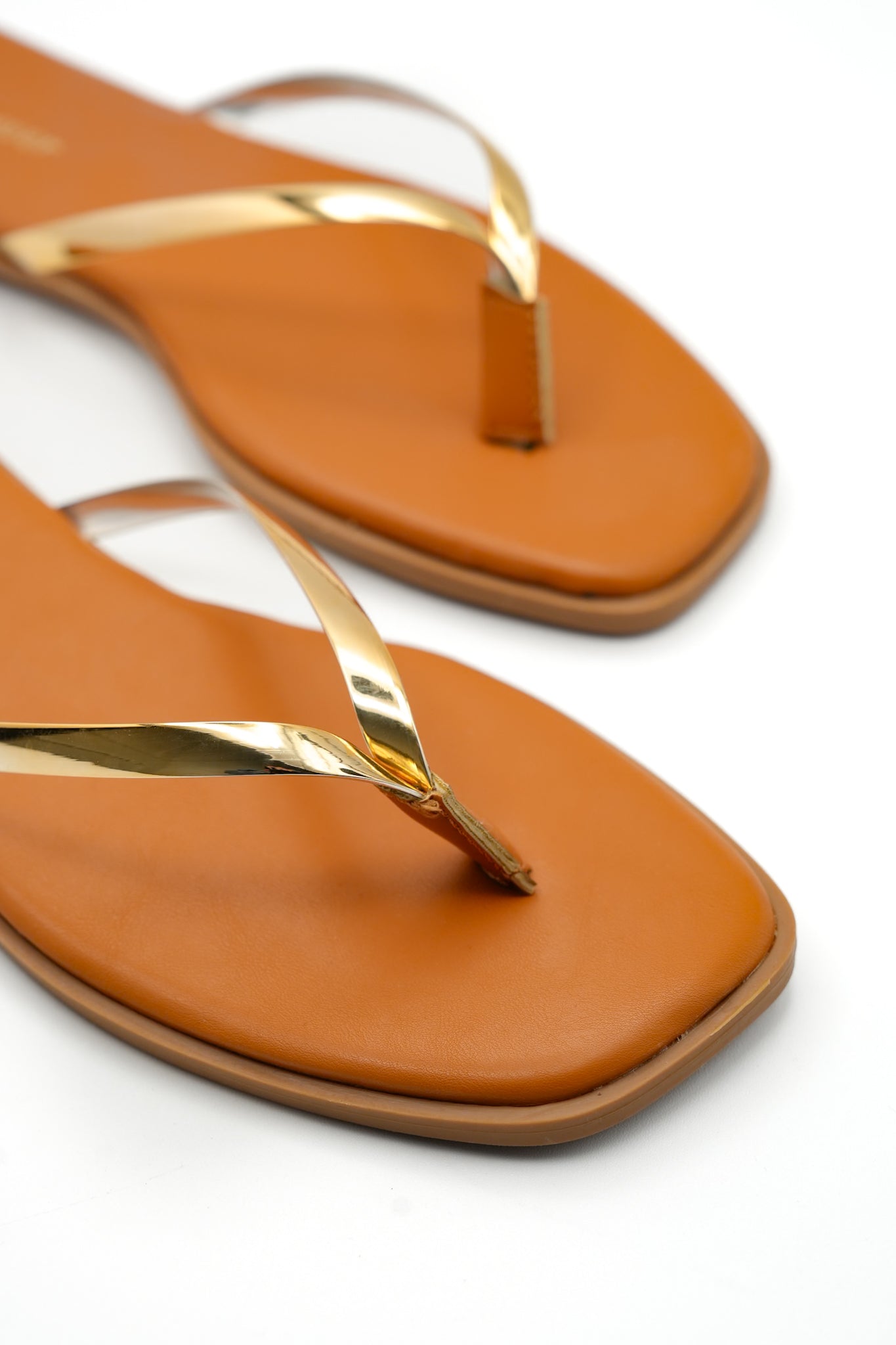 Chic Gold Strap Thong Sandal