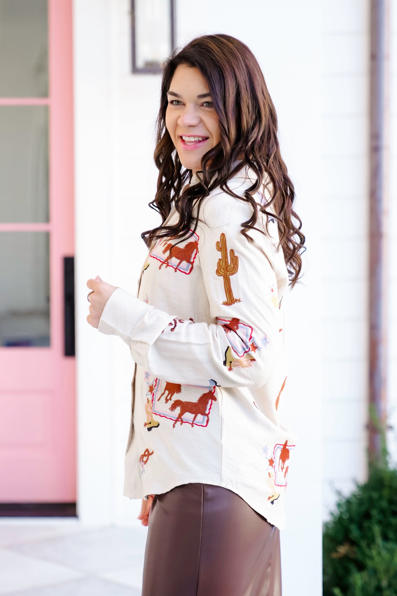 Western Embroidered Long Sleeve Button Down Top