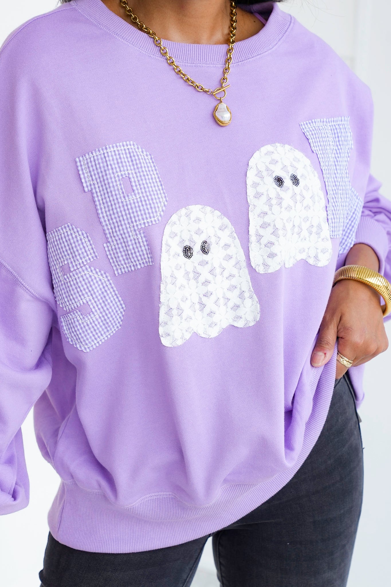 Long Sleeve Crew Neck "Spooky" Sweatshirt With Ghosts