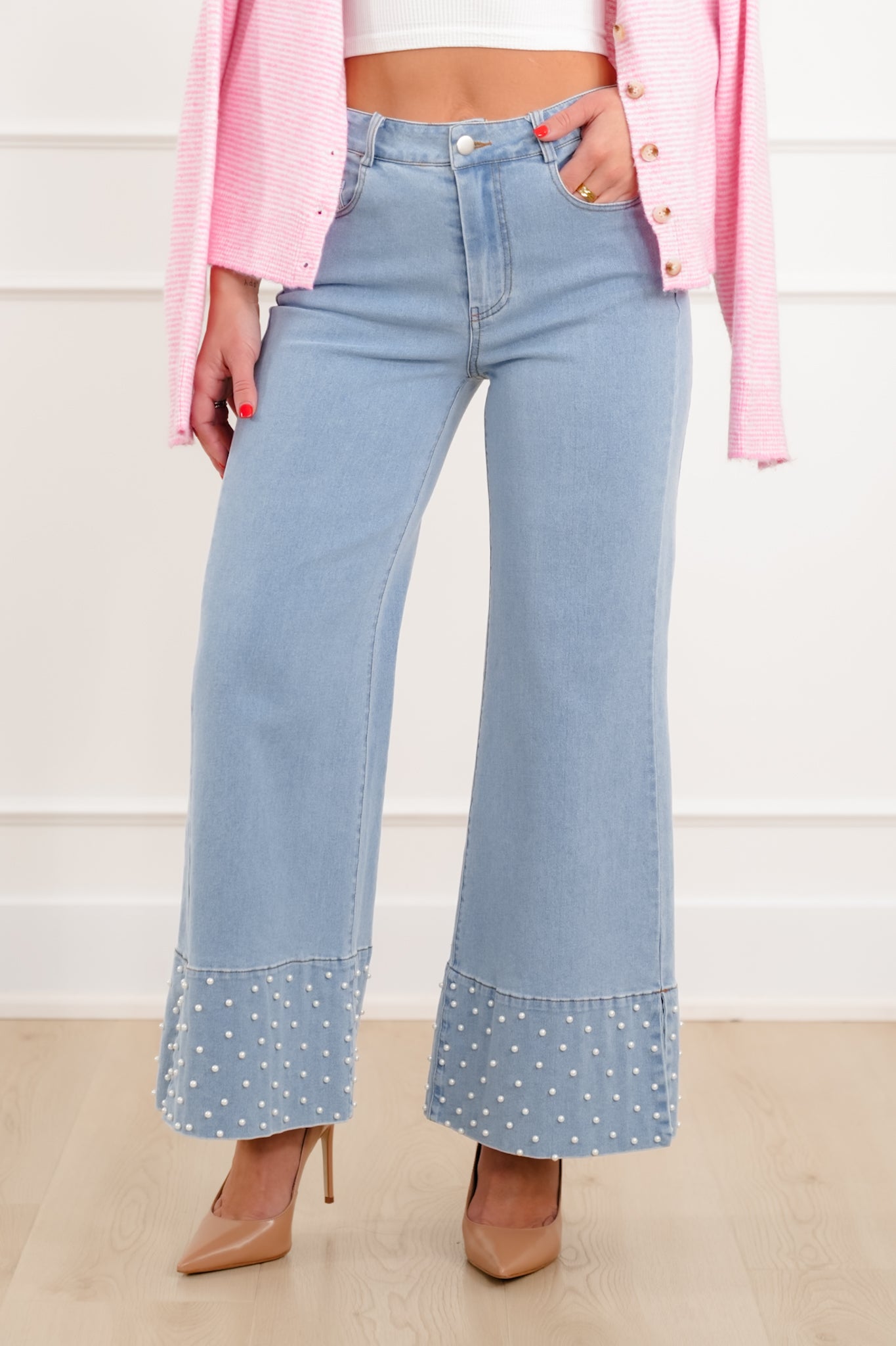 Light Wash Denim Jeans With Pearl Detail – Freckled Poppy