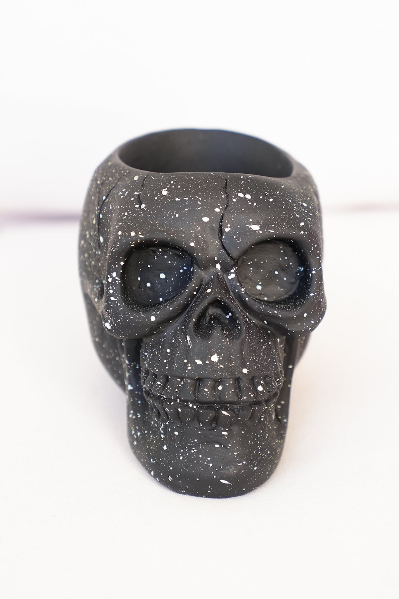 Scary Skull Holder