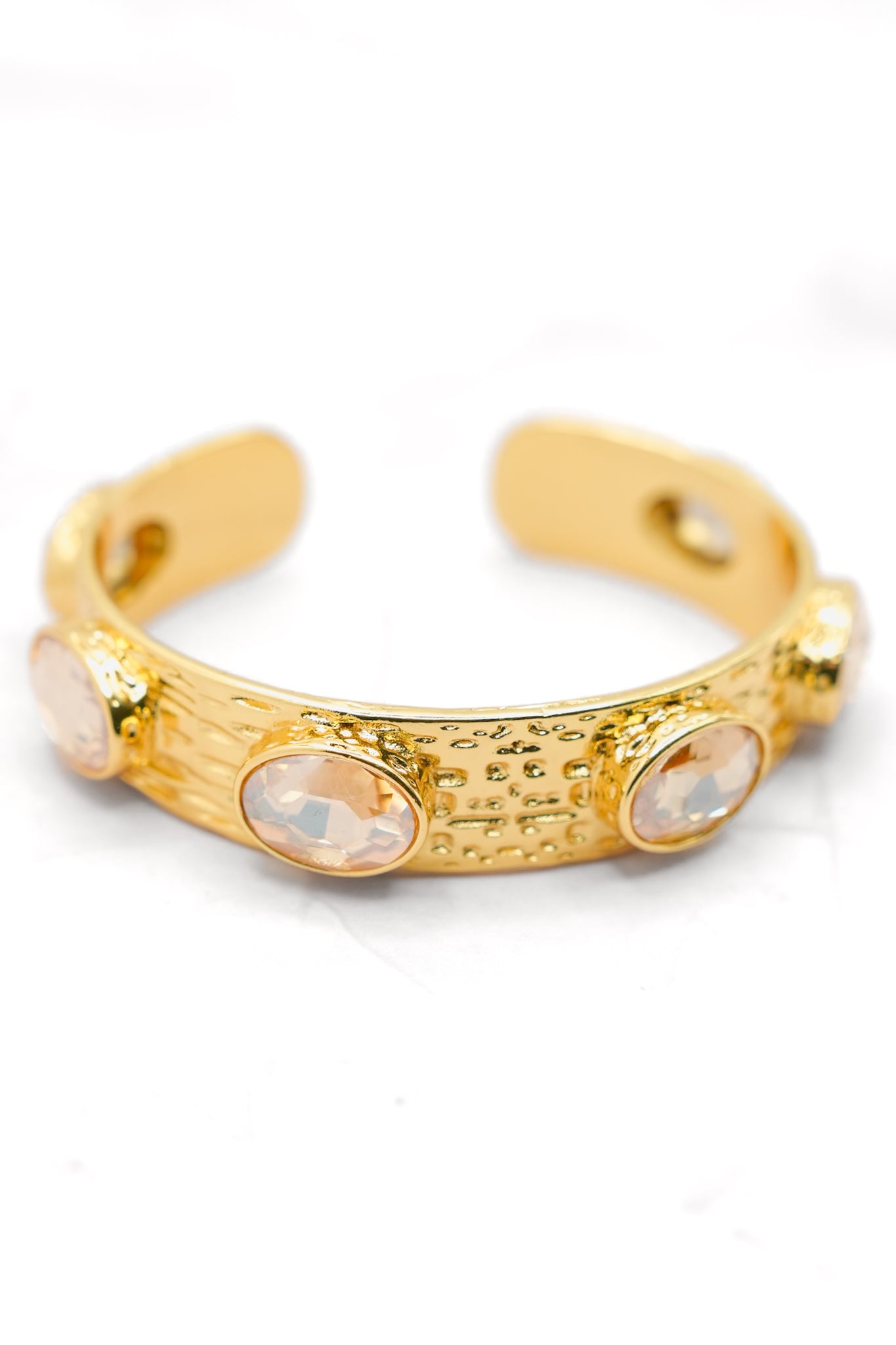 Treasure Jewels Queen Glow Bangle