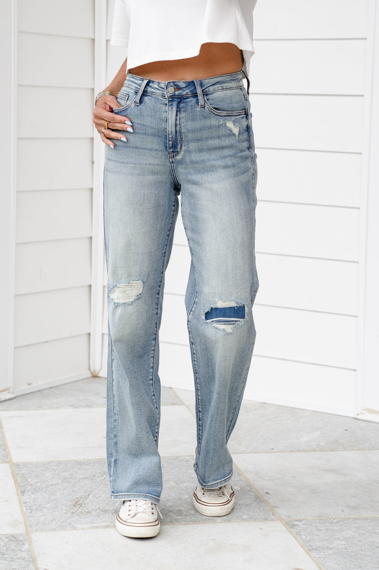 Judy Blue High Rise Medium Wash Distressed Straight Leg Jeans with Knee Patches