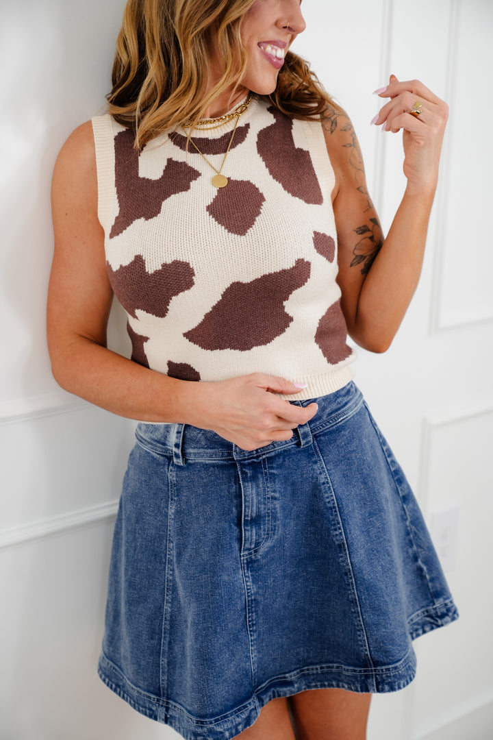 Cow Print Sleeveless Round Neck Knit Sweater Vest