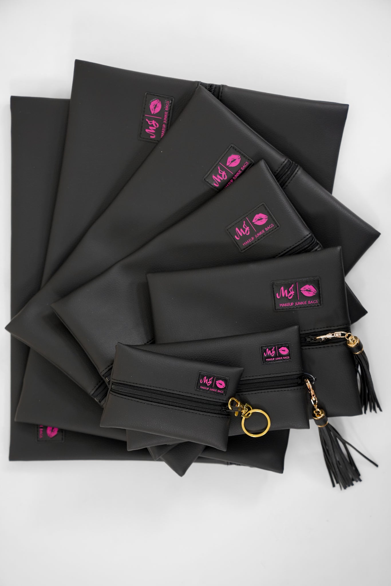 Makeup Junkie Bags Bella Onyx