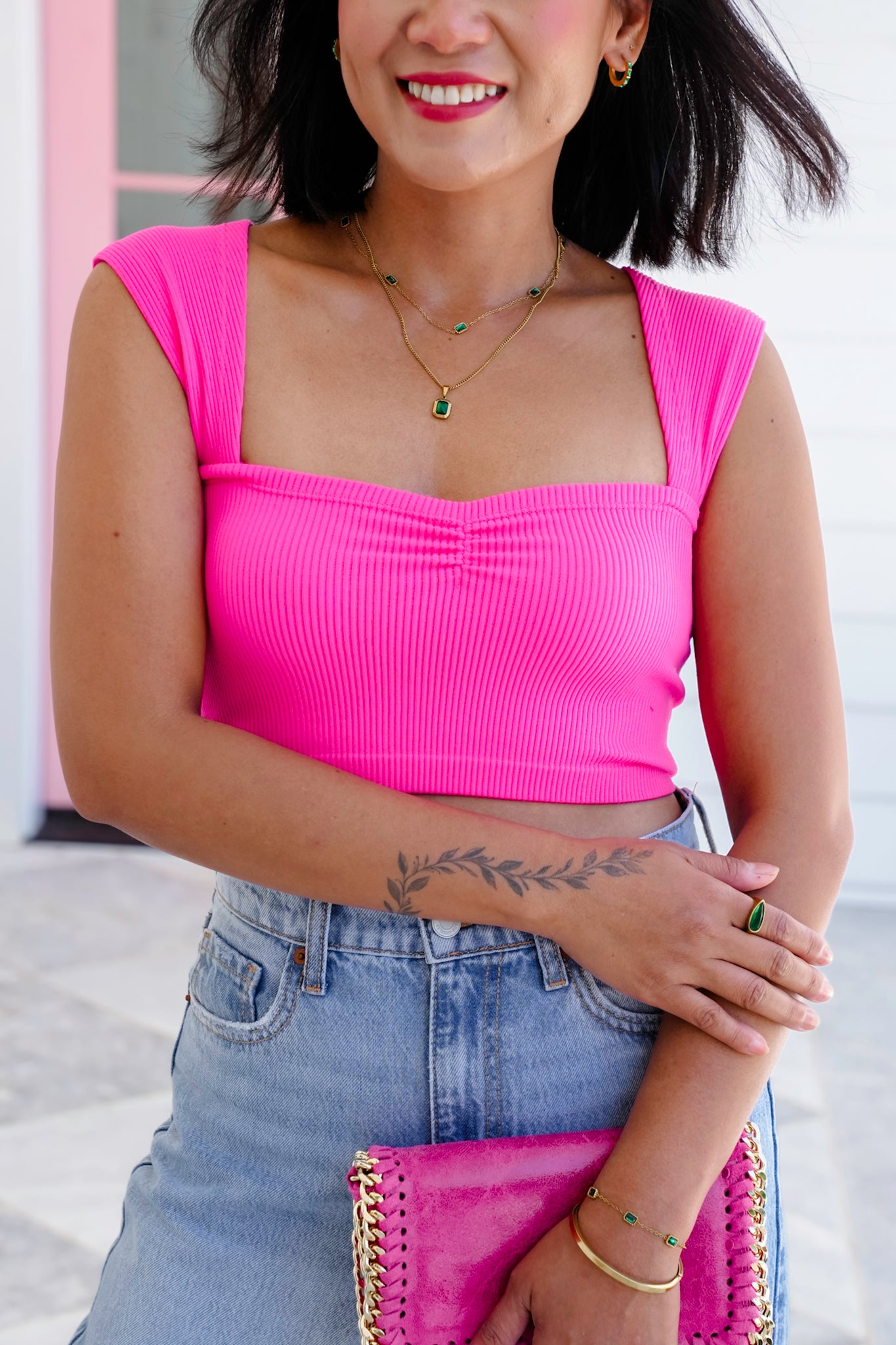 Ribbed Knit Sleeveless Sweetheart Neck Cropped Top