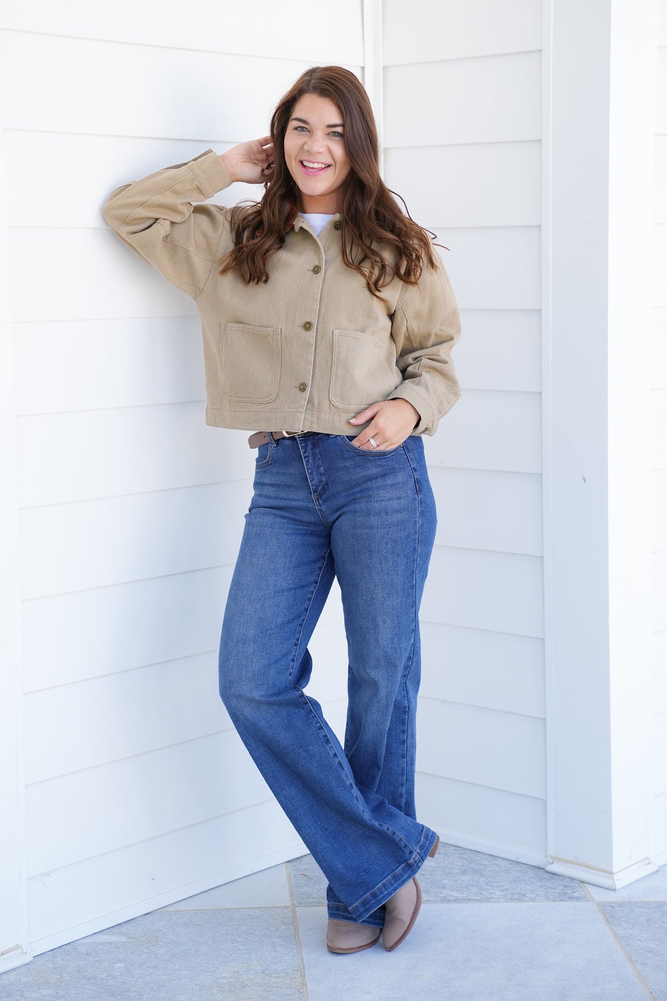 Long Sleeve Cropped Jacket with Corduroy Collar
