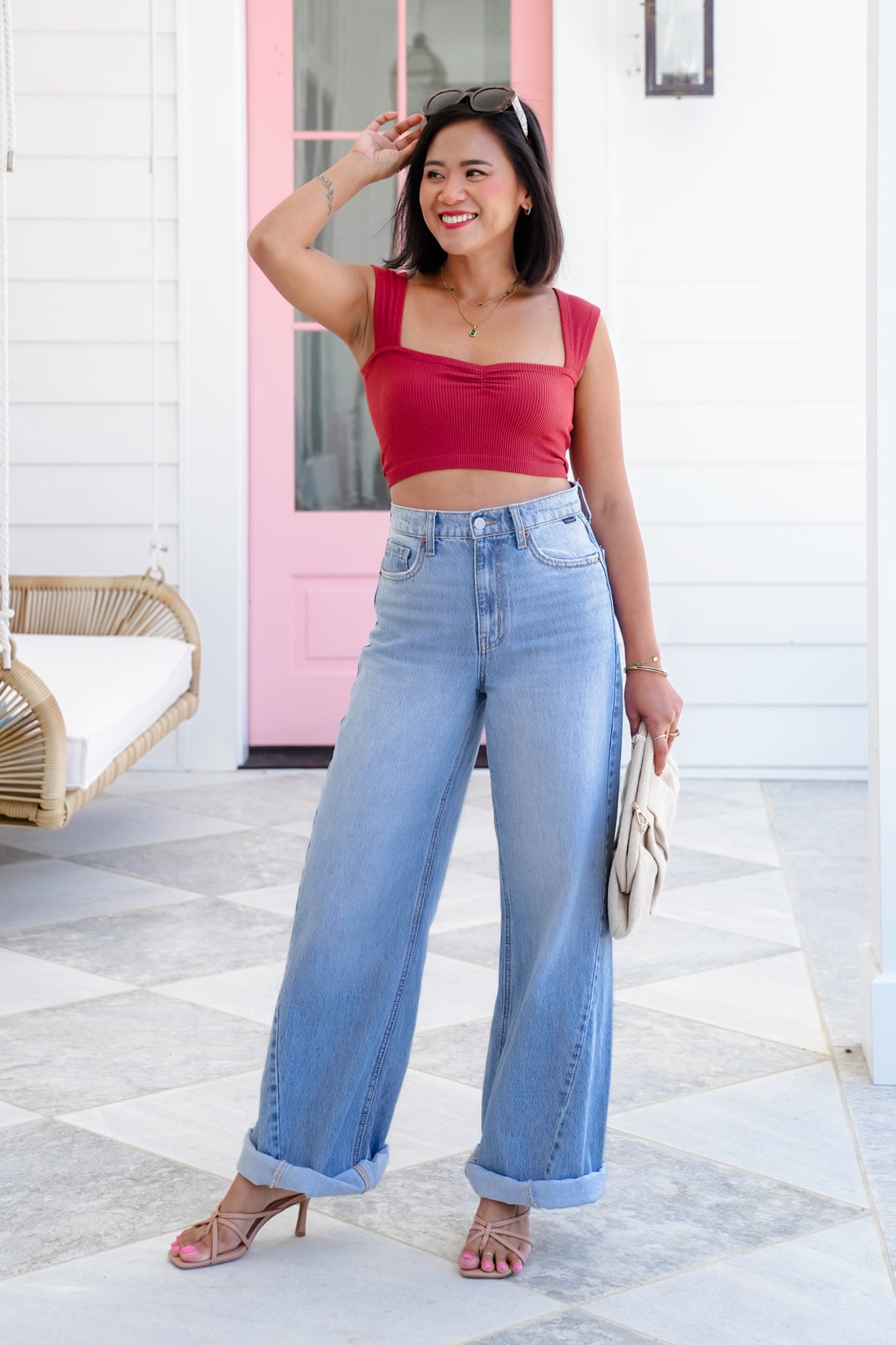 Ribbed Knit Sleeveless Sweetheart Neck Cropped Top