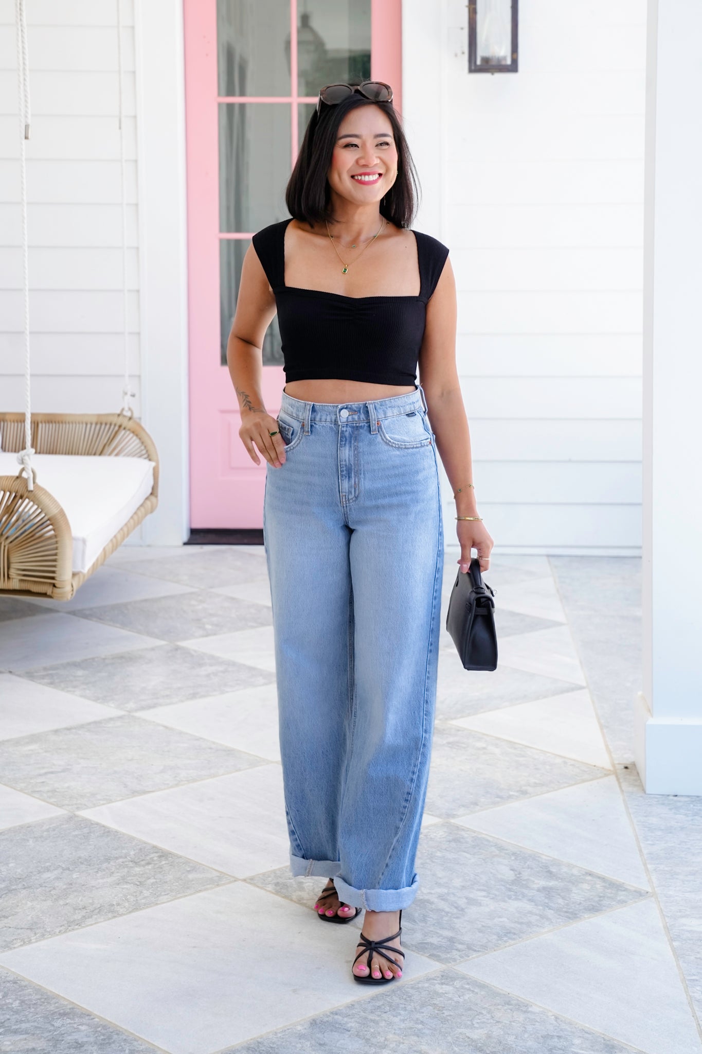 Ribbed Knit Sleeveless Sweetheart Neck Cropped Top
