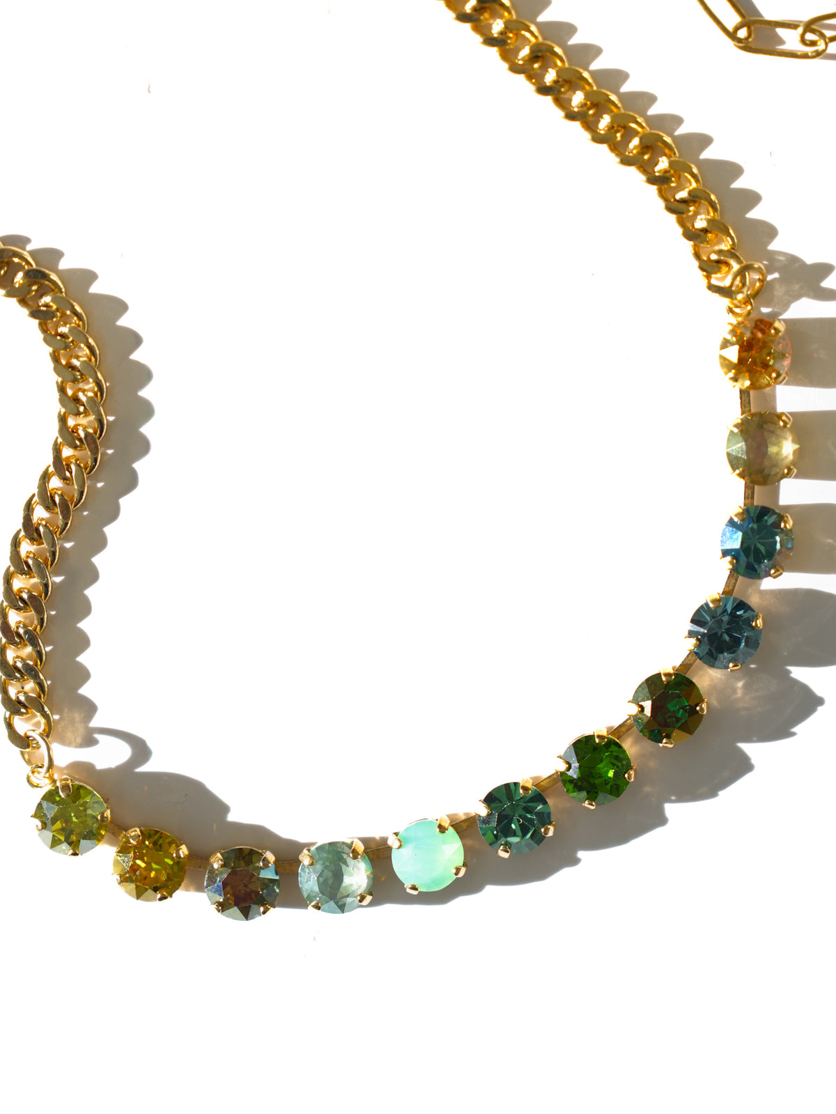 TOVA Mini Oakland Crystal Link Necklace in Mossie Mae - Freckled Poppy