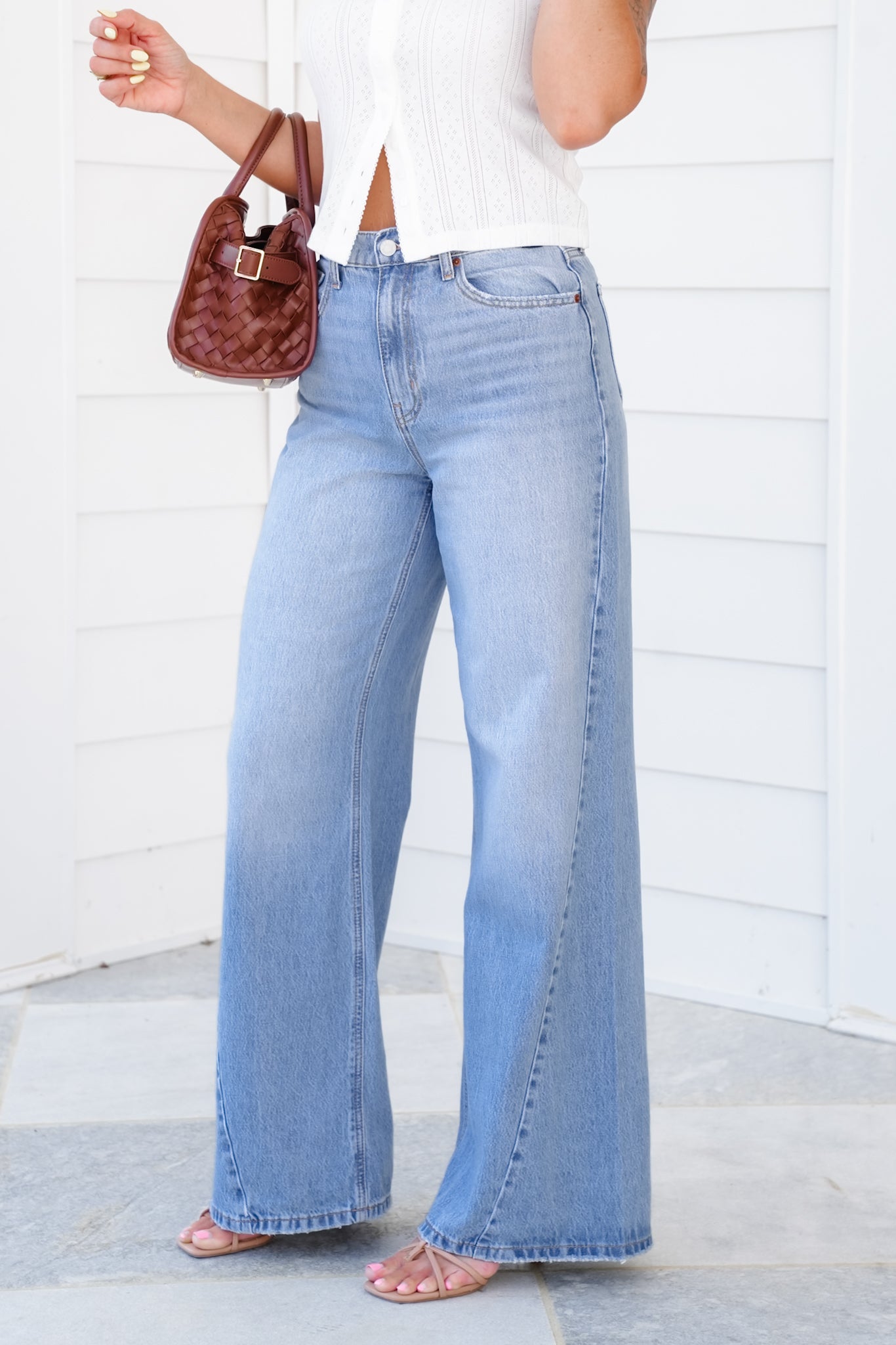 Cello High Rise Light Wash Wide Leg Jeans with Curved Side Seam