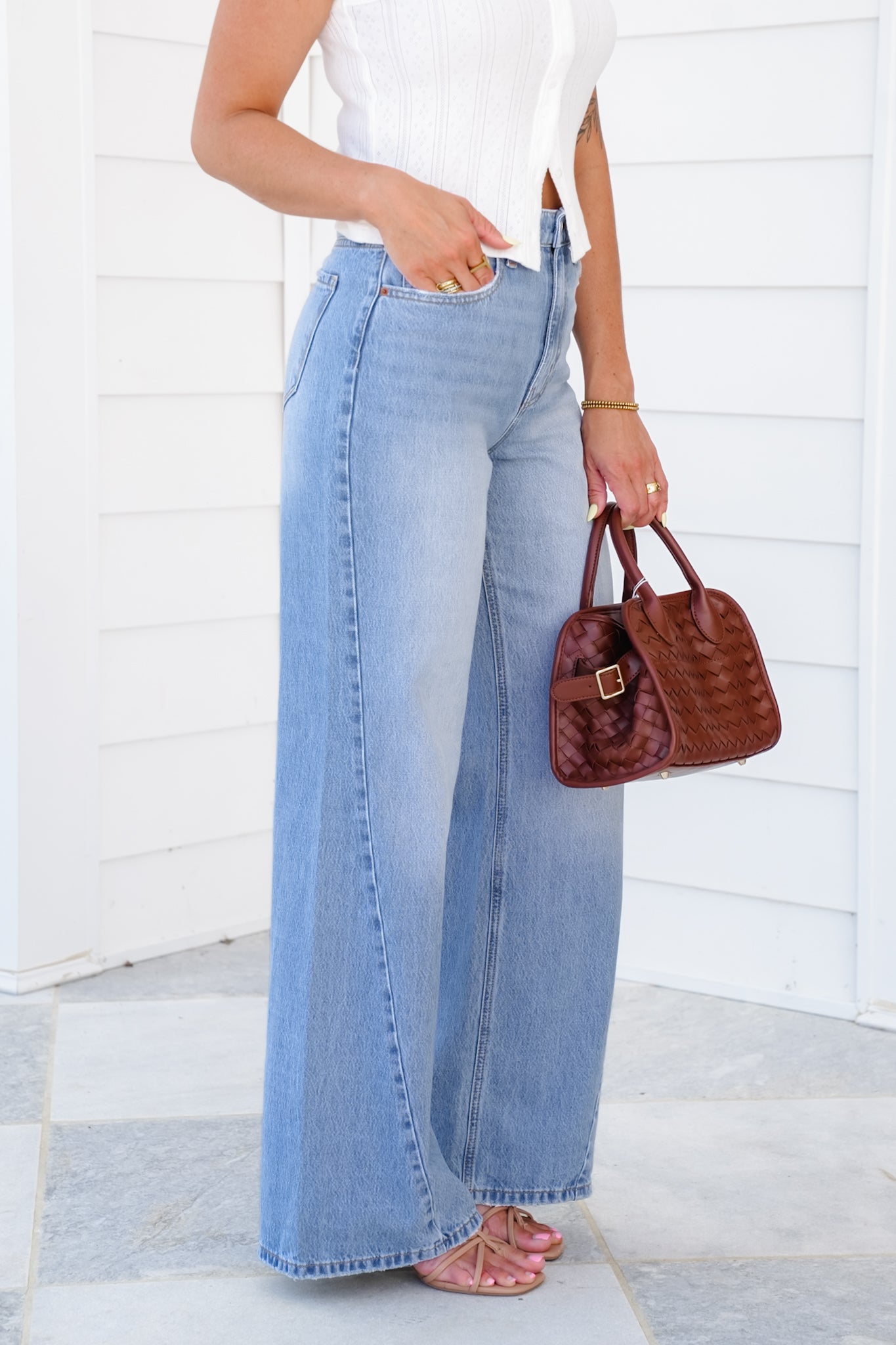 Cello High Rise Light Wash Wide Leg Jeans with Curved Side Seam