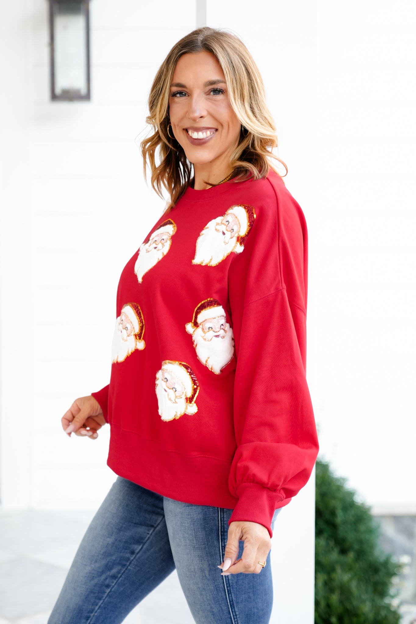 Long Sleeve Santa Pullover Sweatshirt