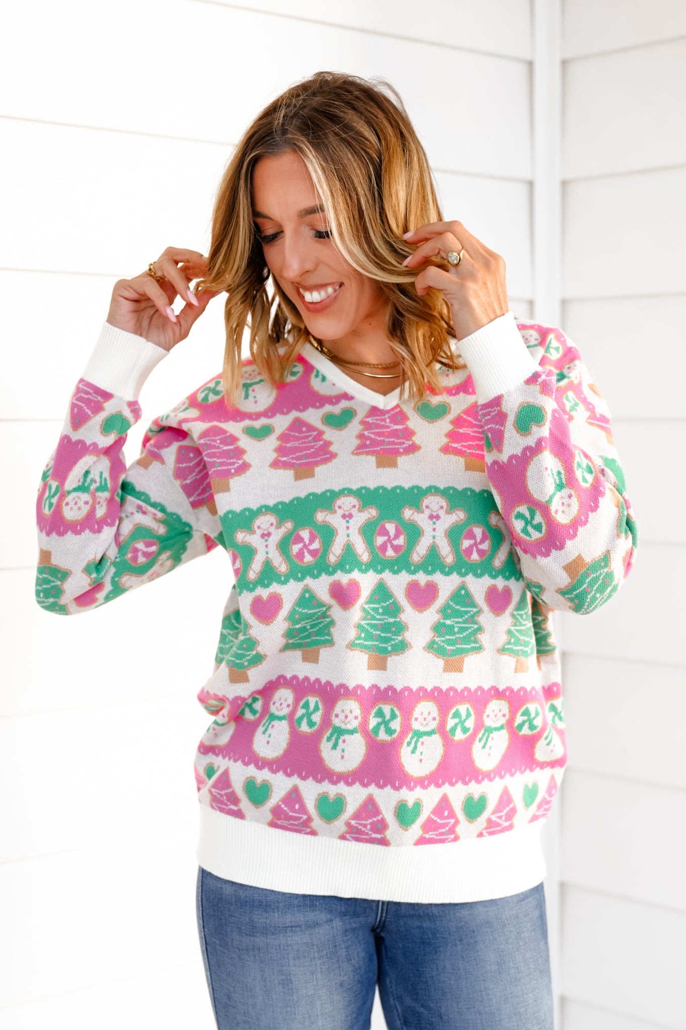 Plus/Reg Christmas Pattern Long Sleeve V Neck Sweater