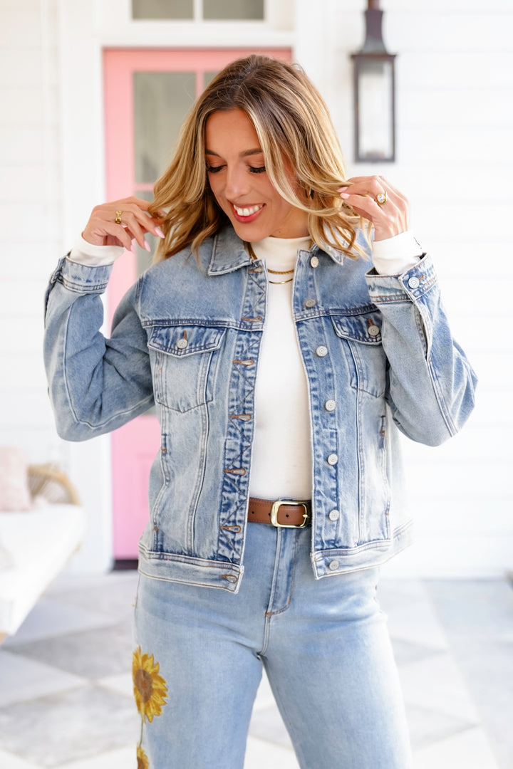 Judy Blue Light Wash Long Sleeve Button Down Jacket