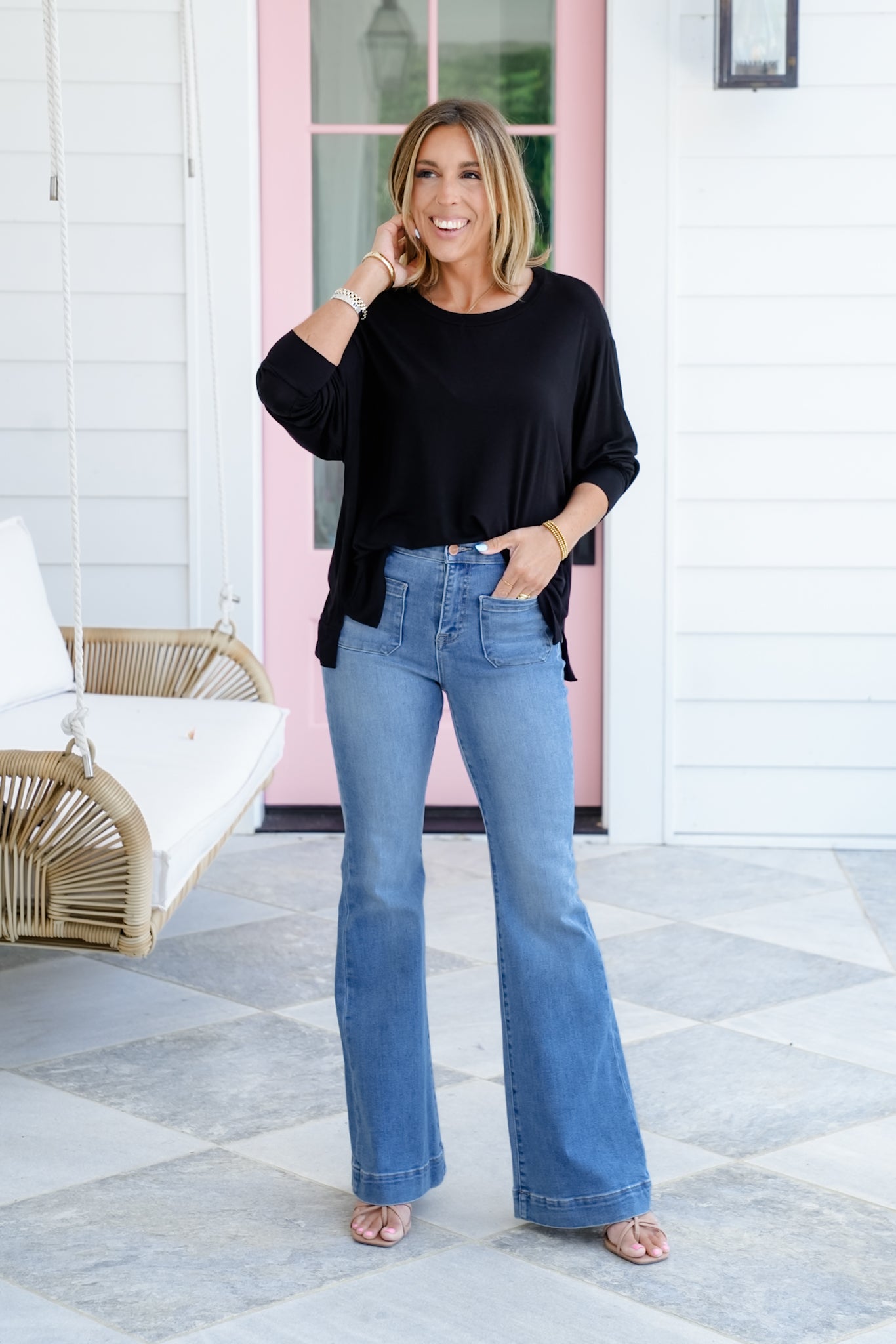 Plus/Reg Solid Long Sleeve Round Neck Knit Top