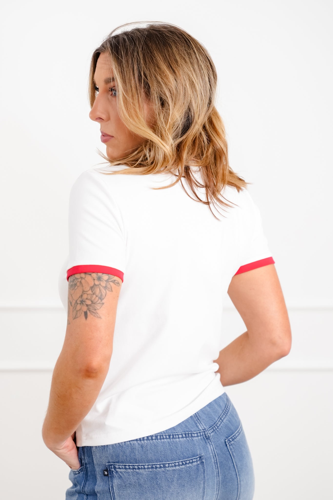 Short Sleeve Crew Neck Sardines Graphic Top