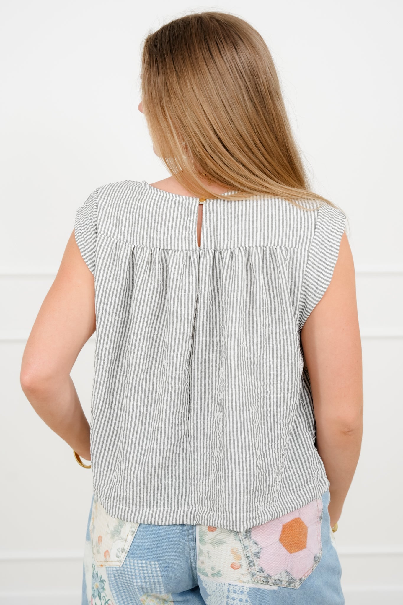 Plus/Reg Stripe Cap Sleeve Round Neck Top