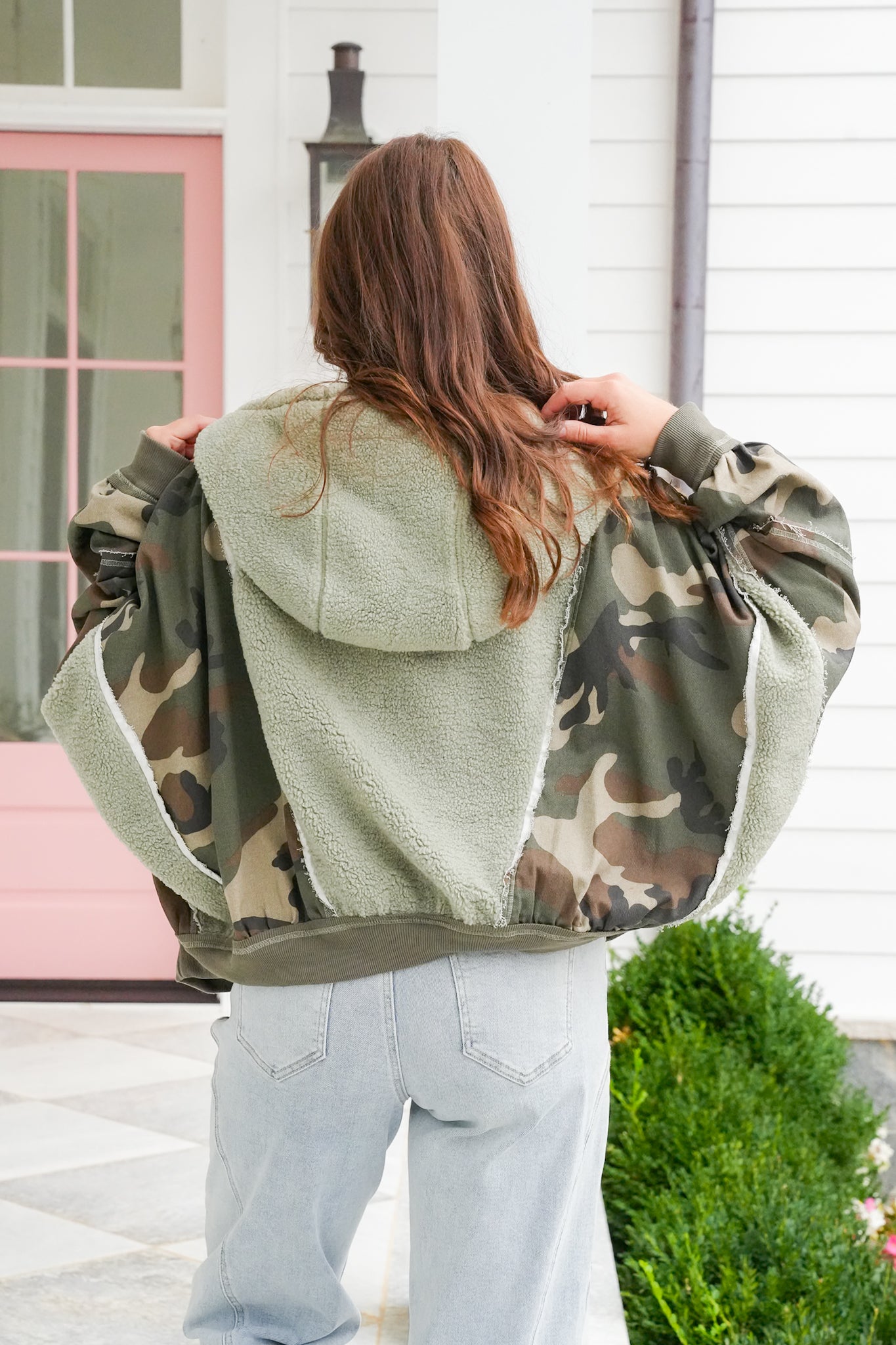 Camo Long Sleeve Zip Up Hooded Fleece Jacket