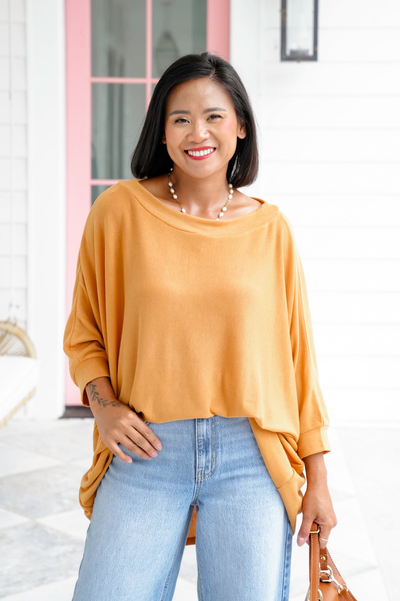 Plus/Reg Long Dolman Sleeve Round Neck Top