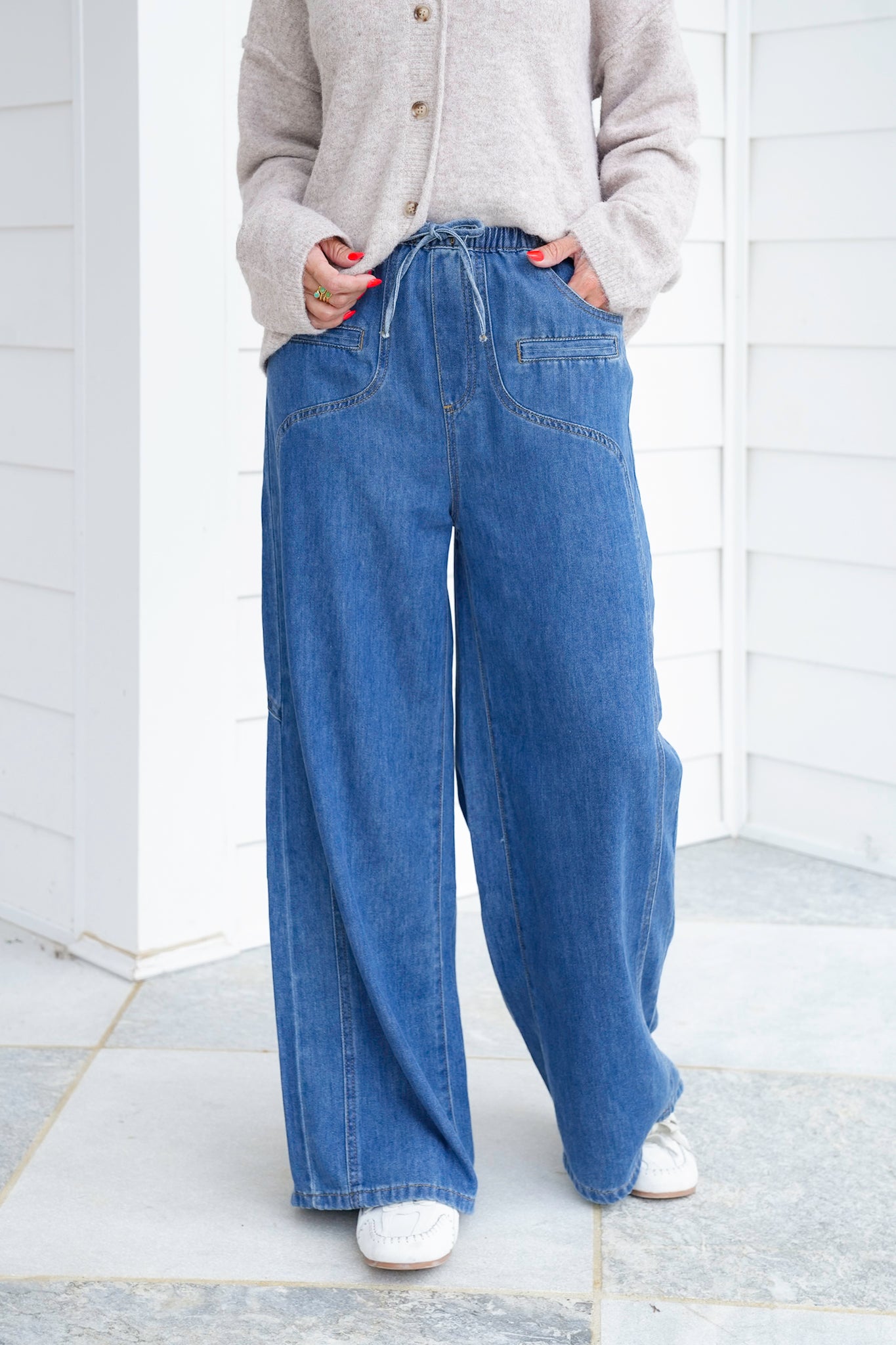 Washed Elastic Waist Wide Leg Denim Pants