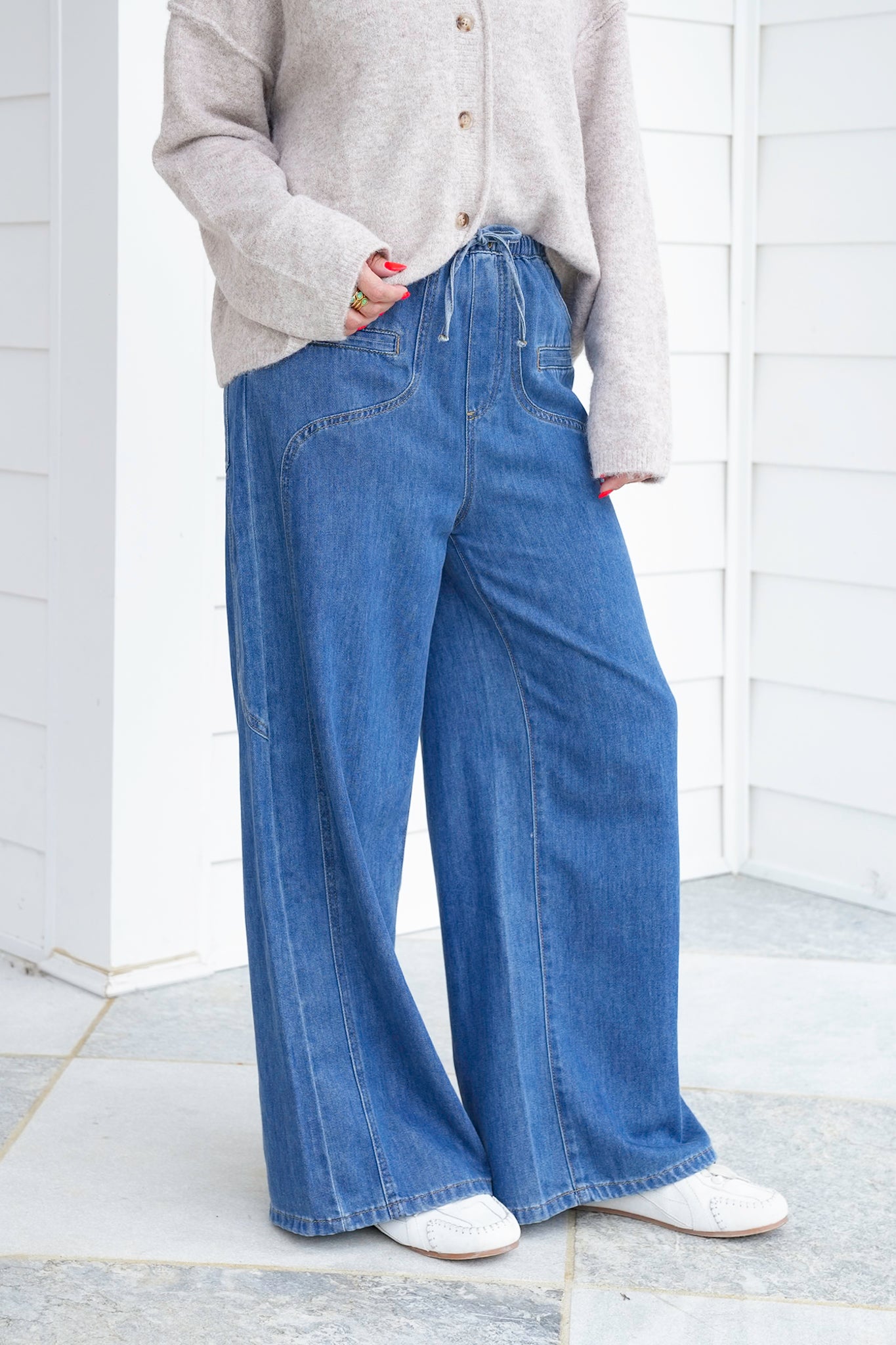 Washed Elastic Waist Wide Leg Denim Pants