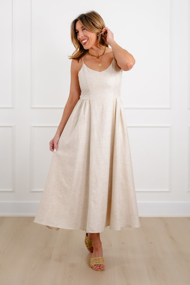 Plus/Reg Beige Sleeveless Midi Dress