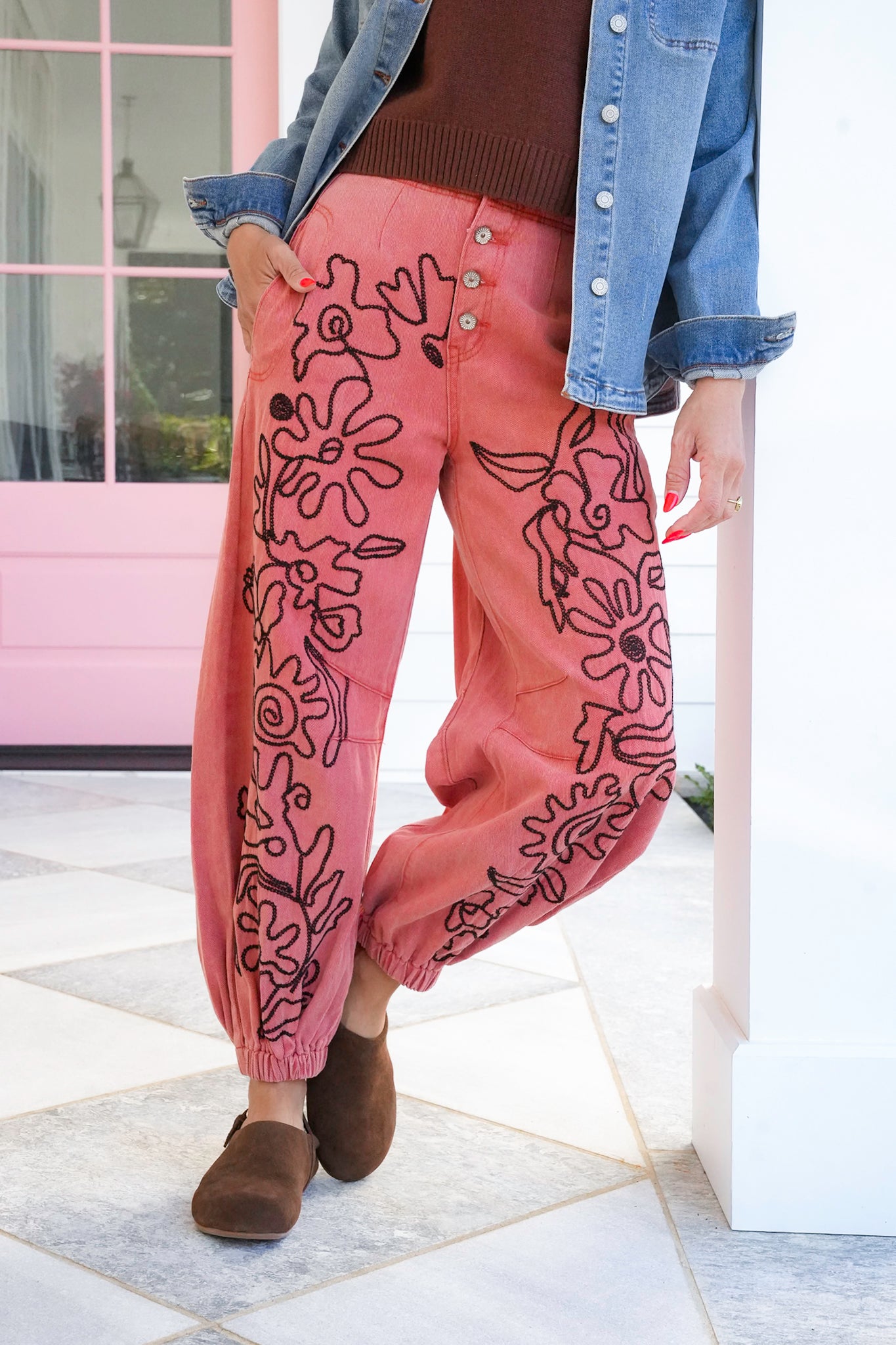 POL Floral Embroidered Pants with Elastic Cuff