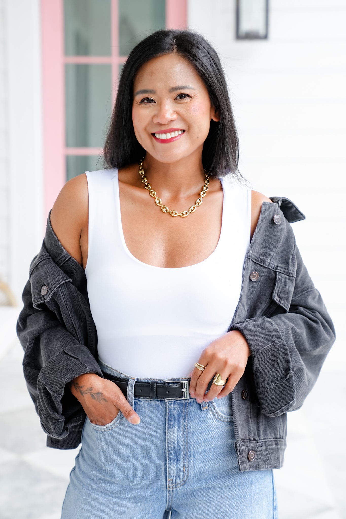 Door Buster! Zenana U-Neck Seamless Cropped Tank Top with Built-In Bra