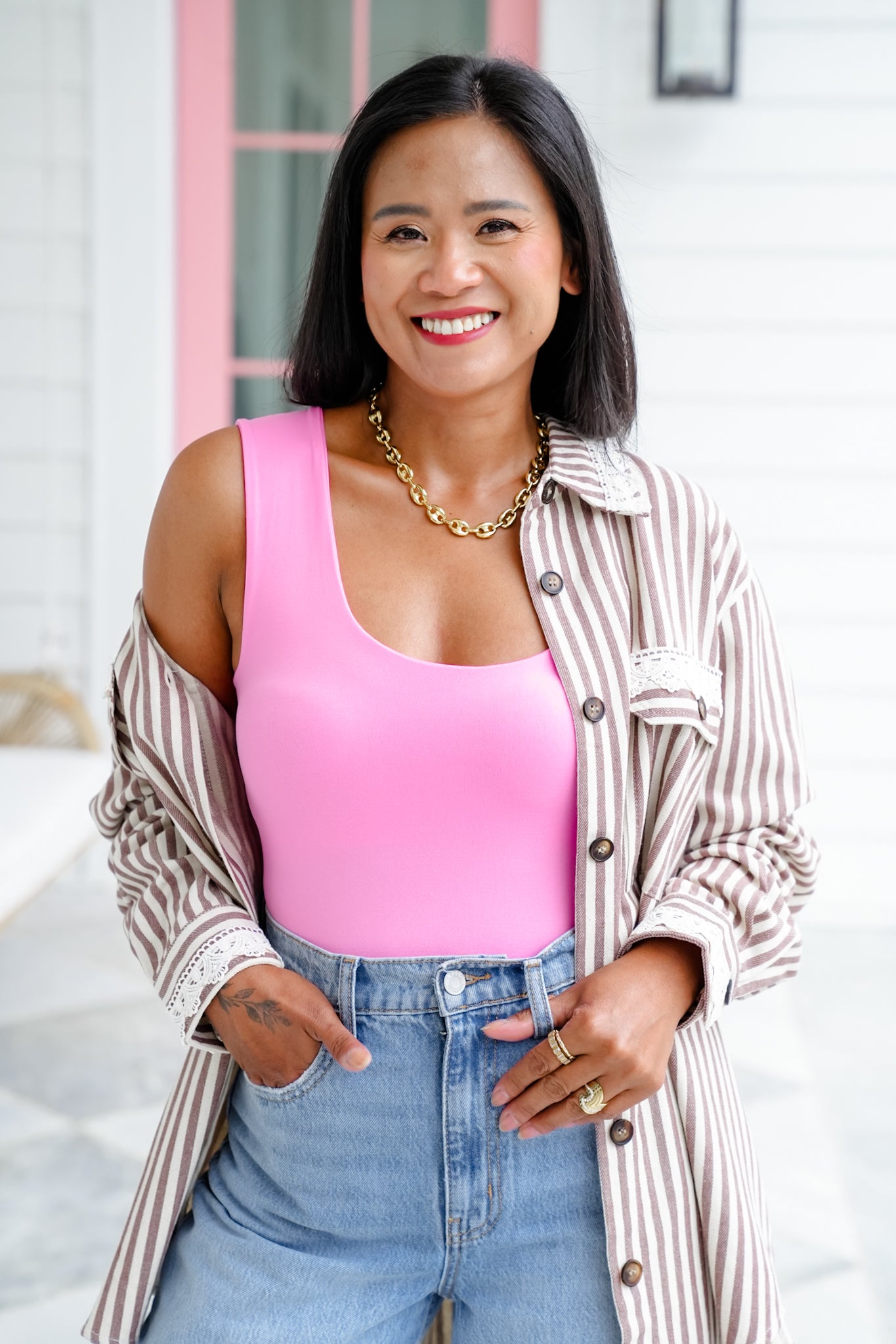 Door Buster! Zenana U-Neck Seamless Cropped Tank Top with Built-In Bra