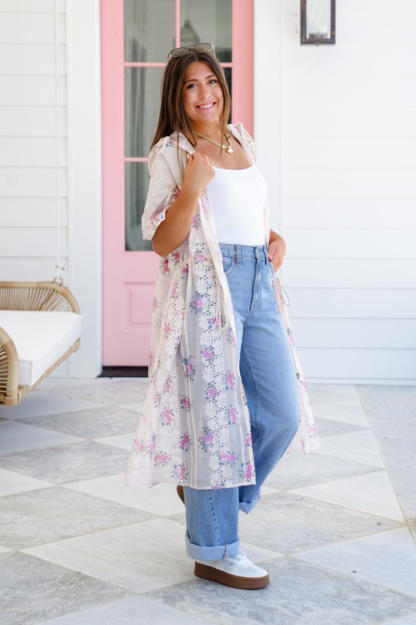 Short Sleeve Contrasted Hood Zip Up Long Jacket with Flower Detail
