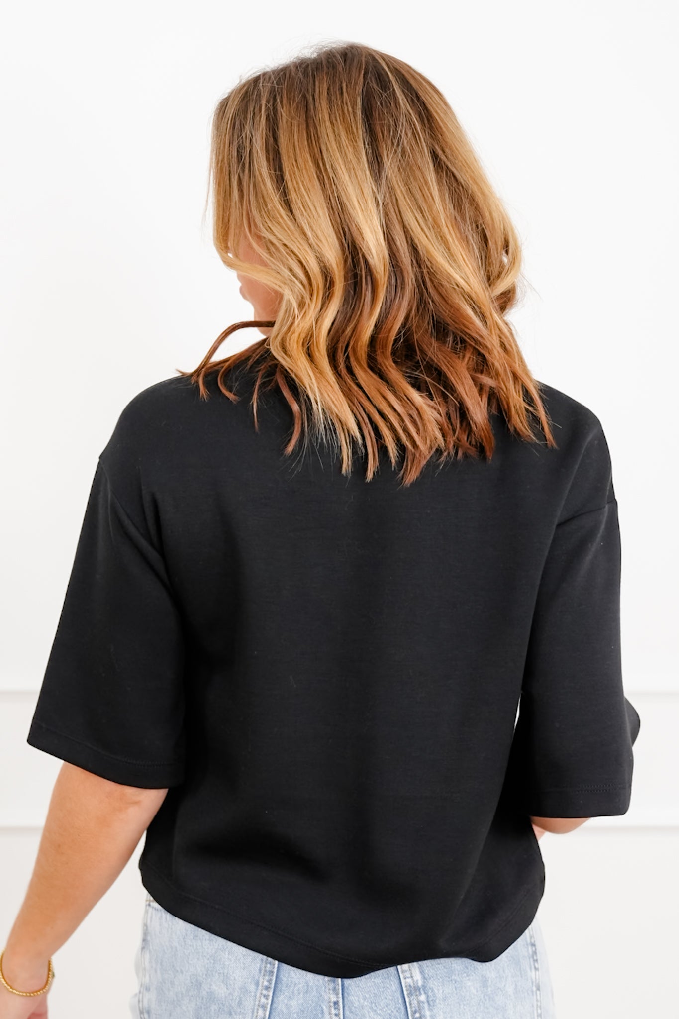Short Sleeve Drop Shoulder Knit Top