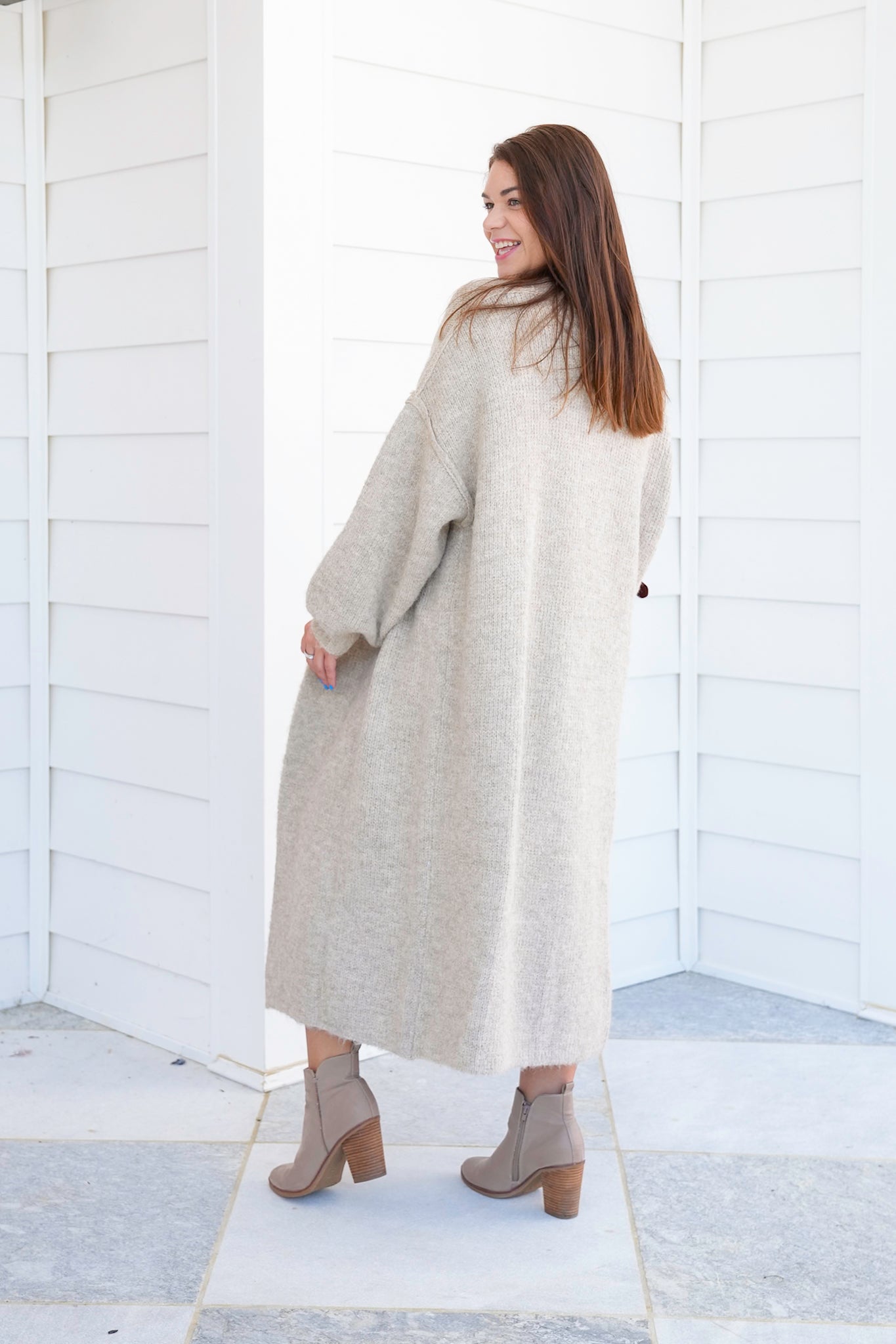 POL Oatmeal Long Sleeve Open Cardigan Sweater