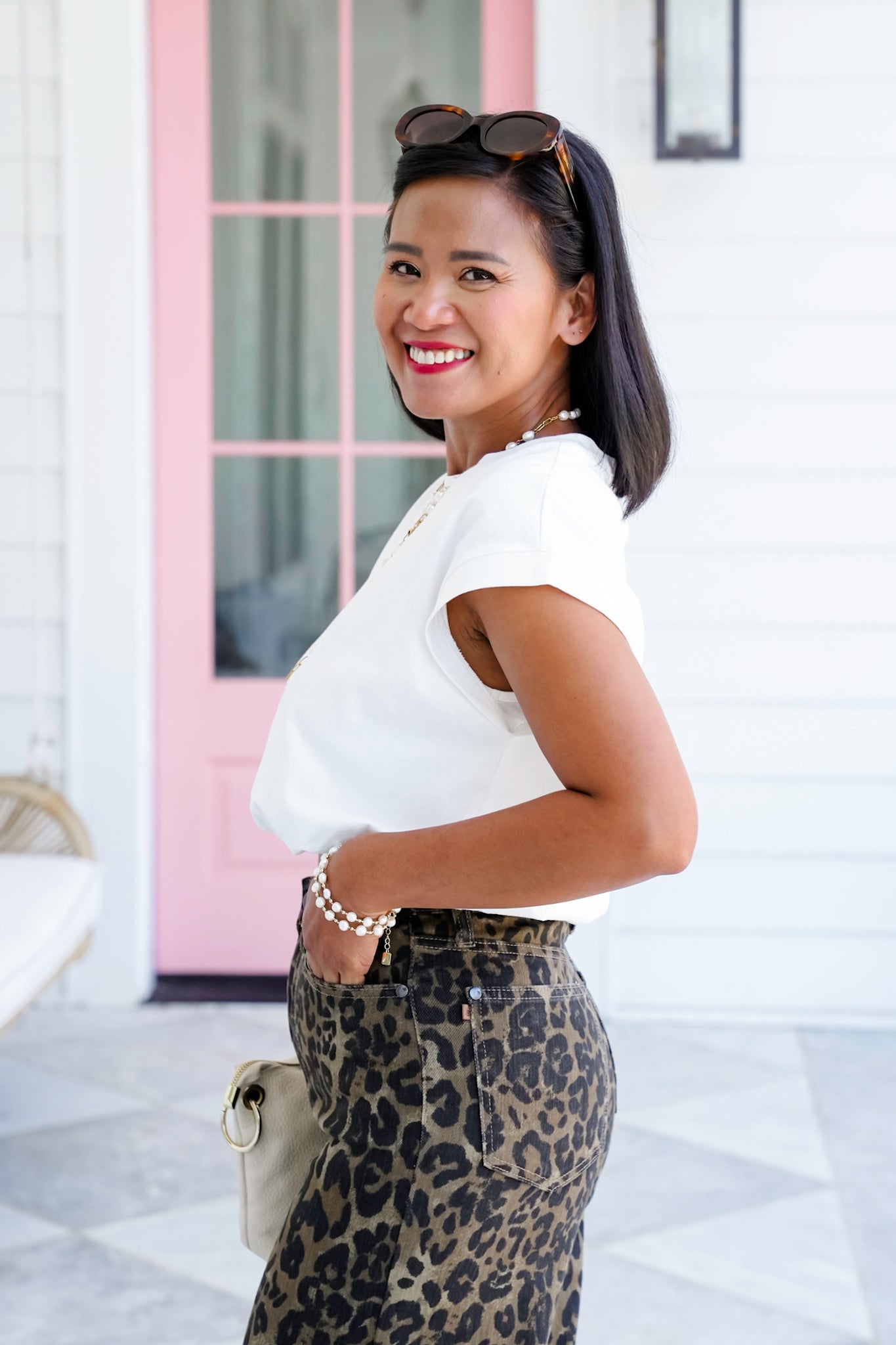 White Short Sleeve Bubble Hem Top