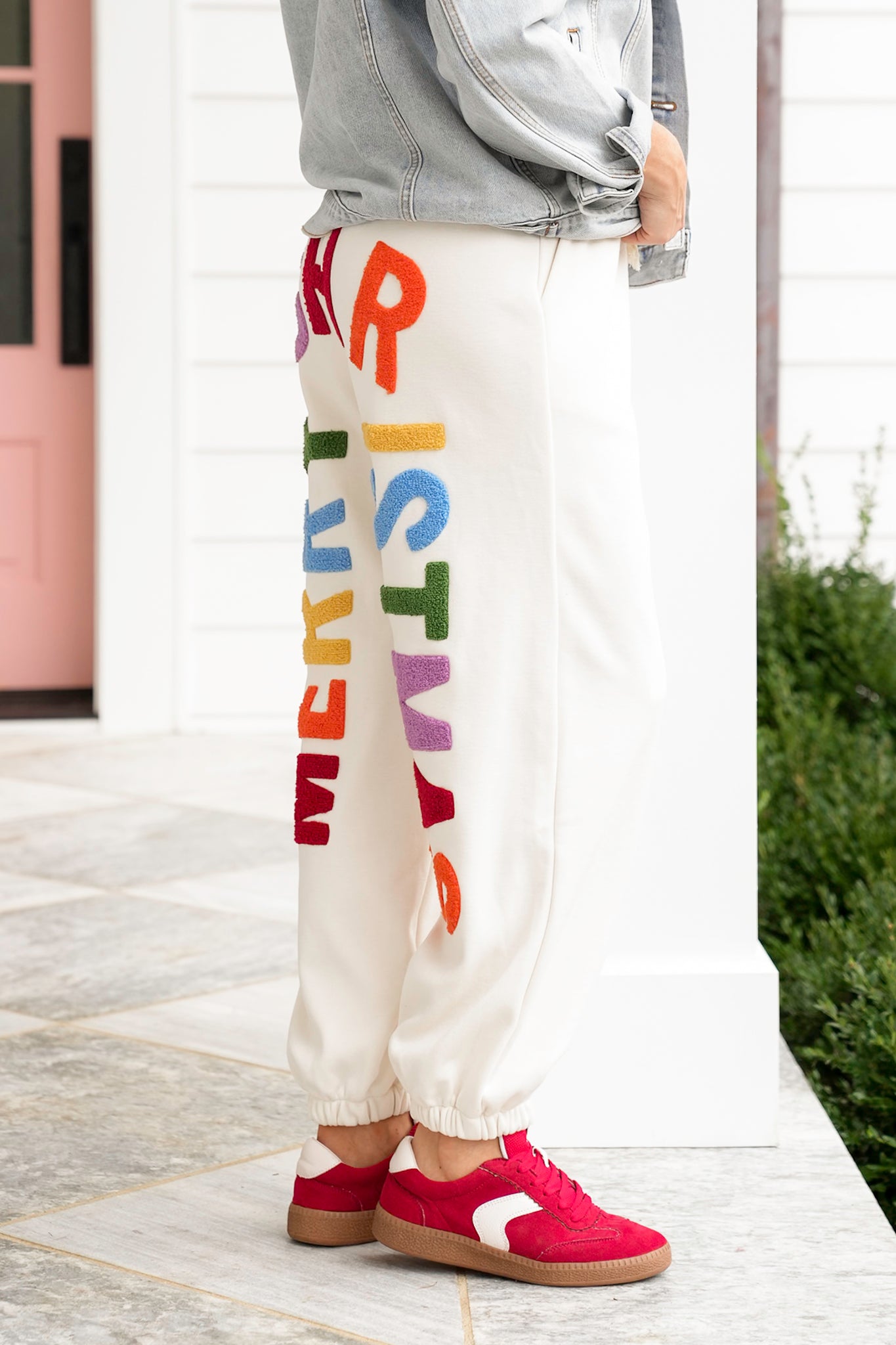 Plus/Reg Elastic Waist "Merry Christmas" Patch Jogger Pants