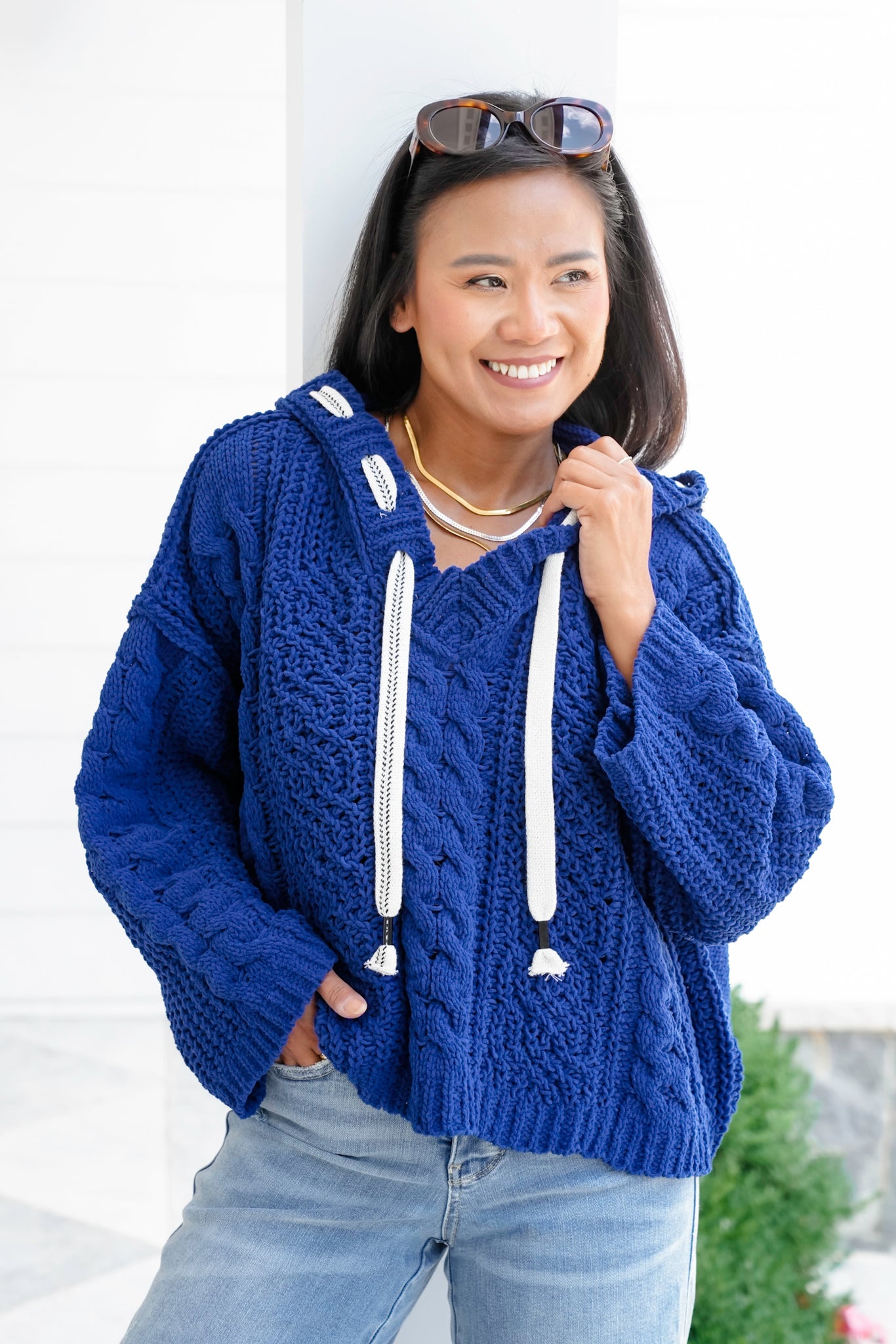 Luxurious Cable Drawstring Hooded Sweater