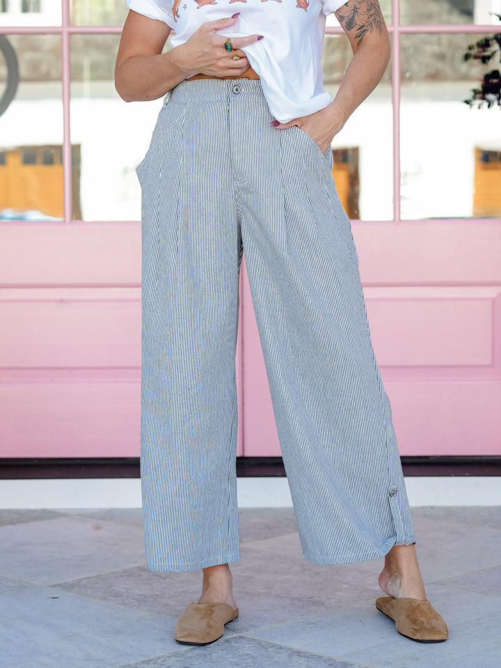 Stripe Wide Leg Pants With Pockets