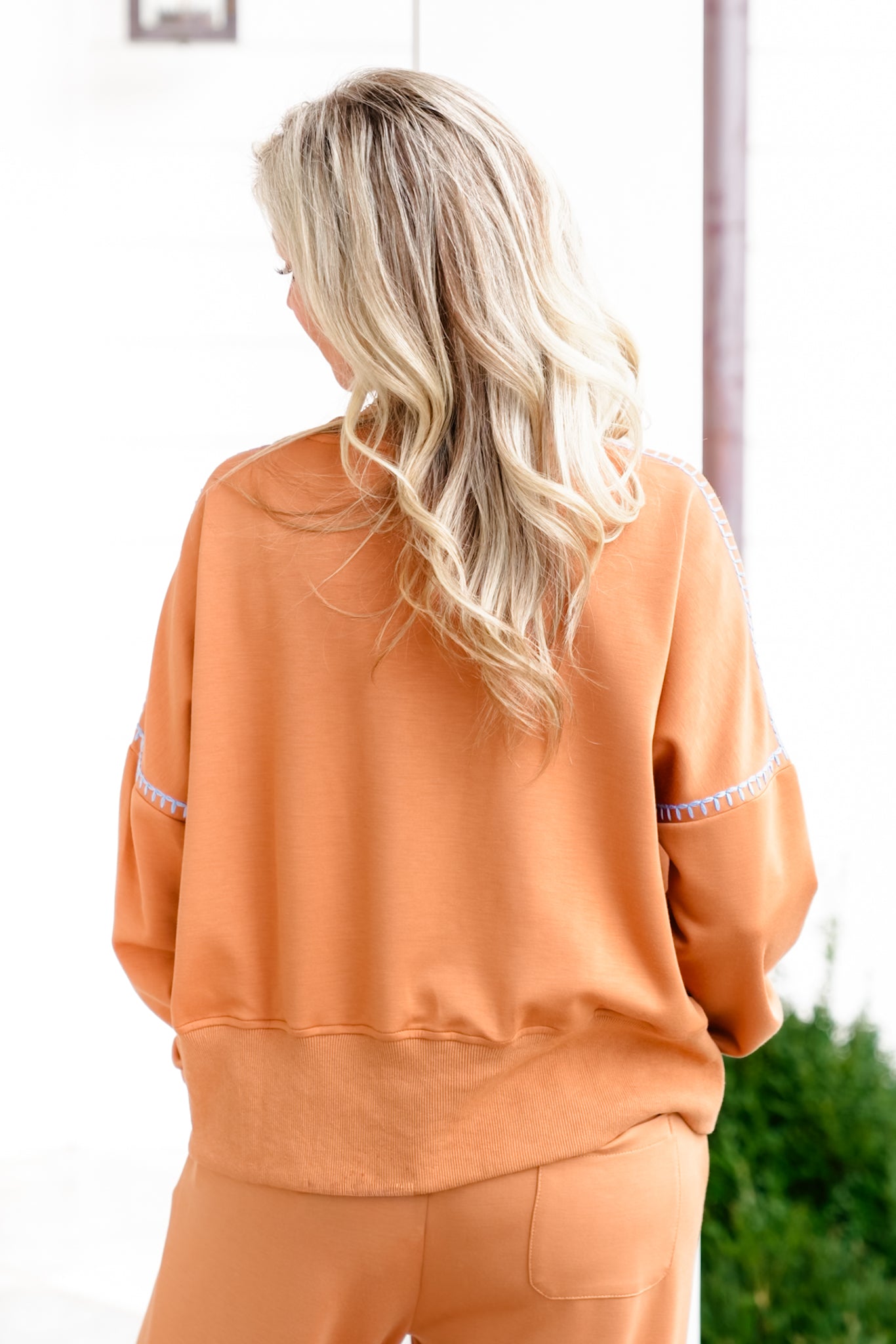 Plus/Reg Caramel Long Sleeve Pullover Top