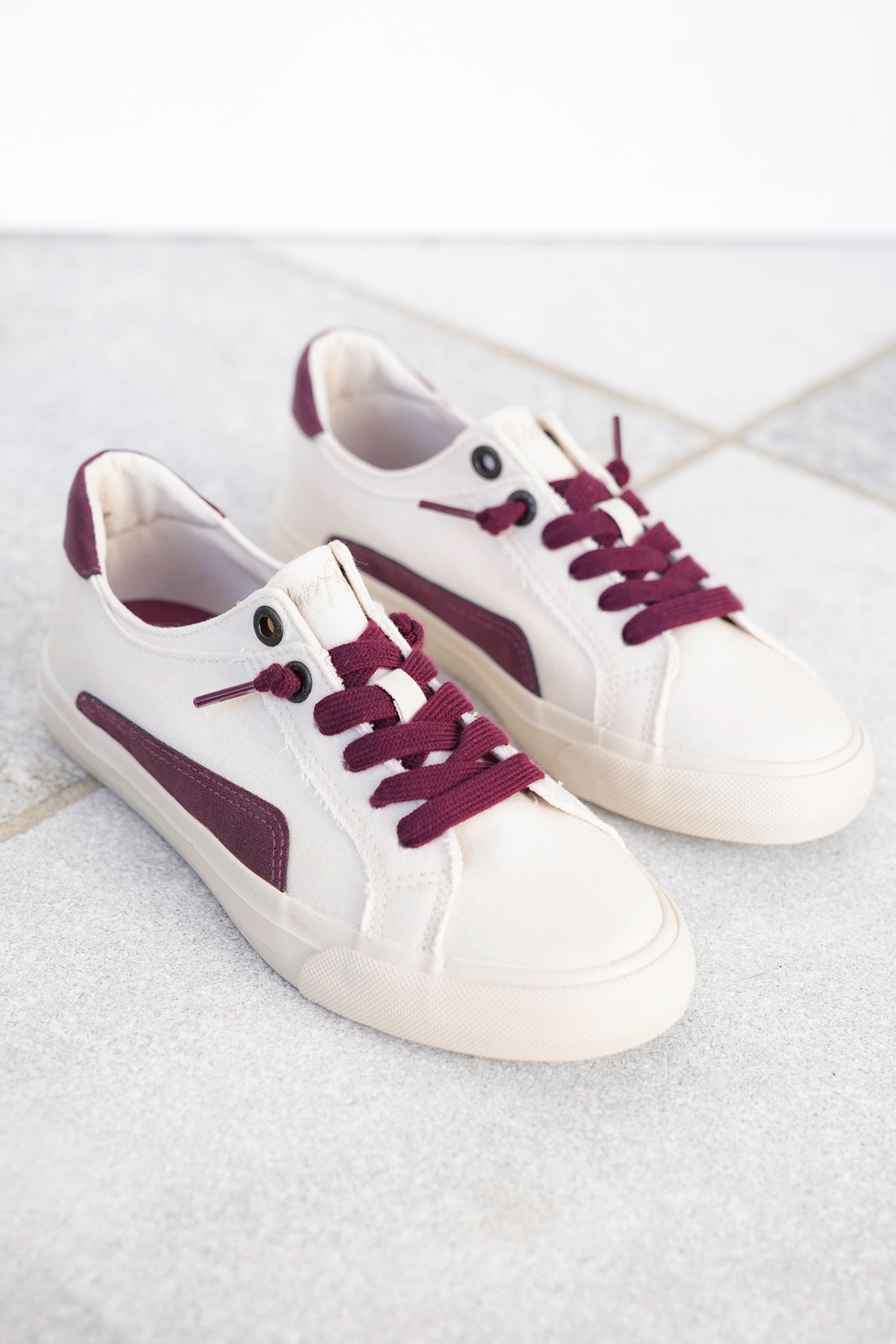 Blowfish Low Top Lace Up Canvas Sneaker