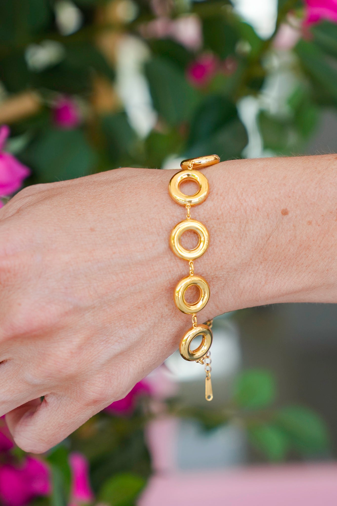 Raising Surfers The Lifesaver Bracelet