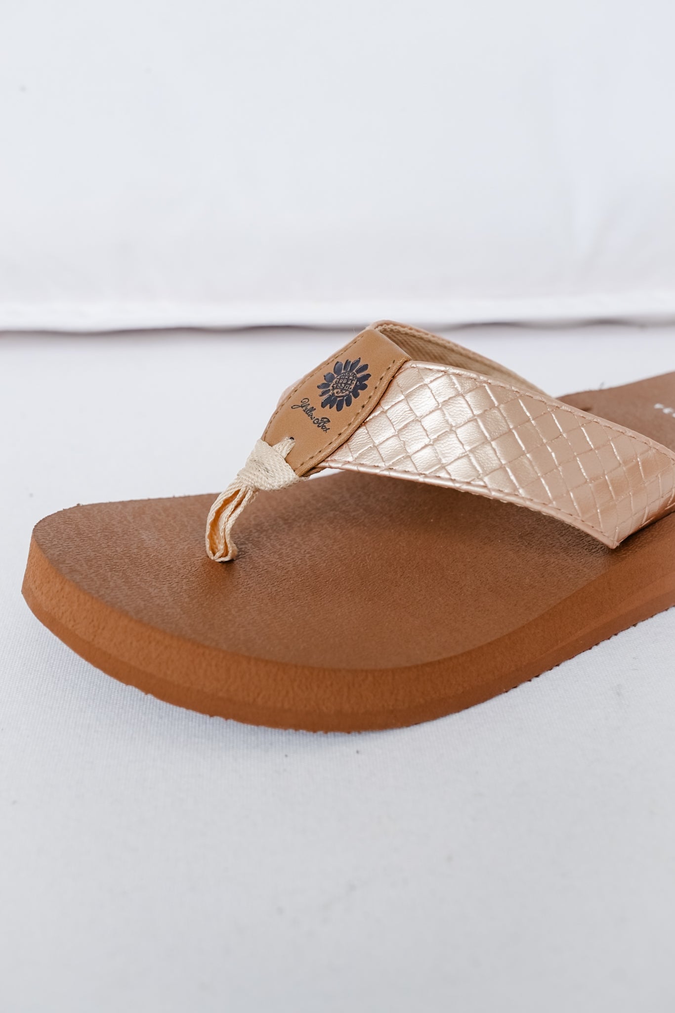 Yellow Box Textured Strap Foam Flip Flops