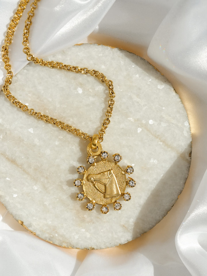 Yochi Artemis Etched Horse Pendant Necklace