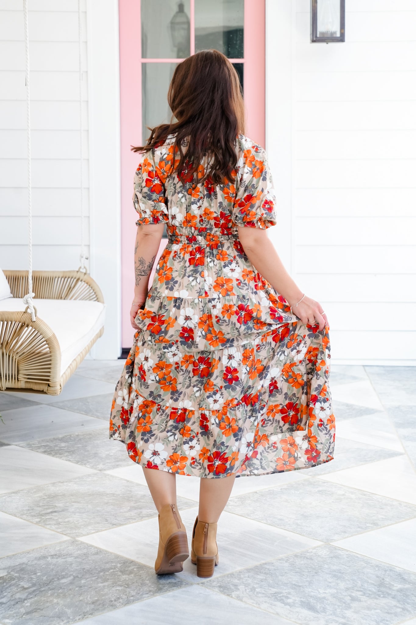 Plus/Reg Taupe Floral Short Sleeve Tiered Midi Dress