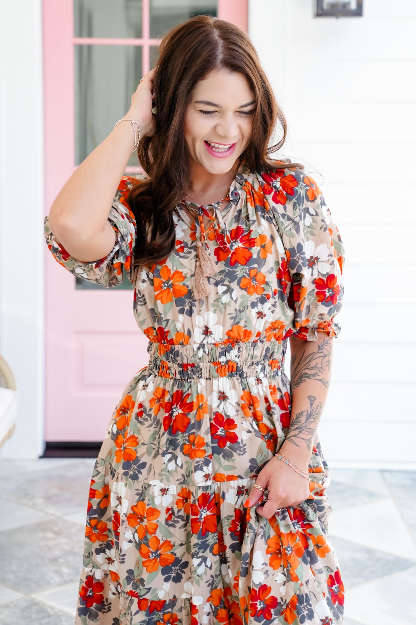 Plus/Reg Taupe Floral Short Sleeve Tiered Midi Dress